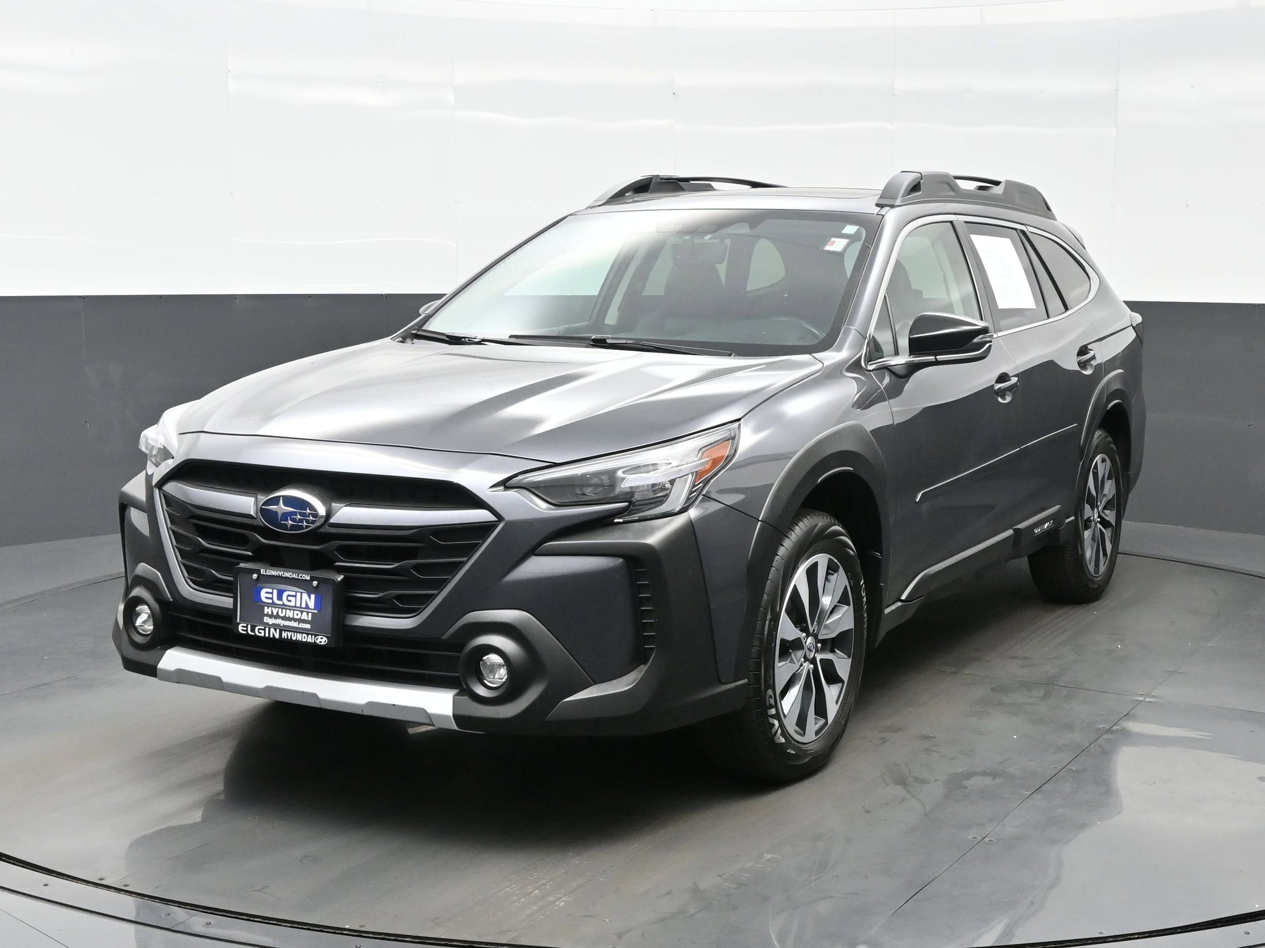2023 Subaru Outback Limited's photo