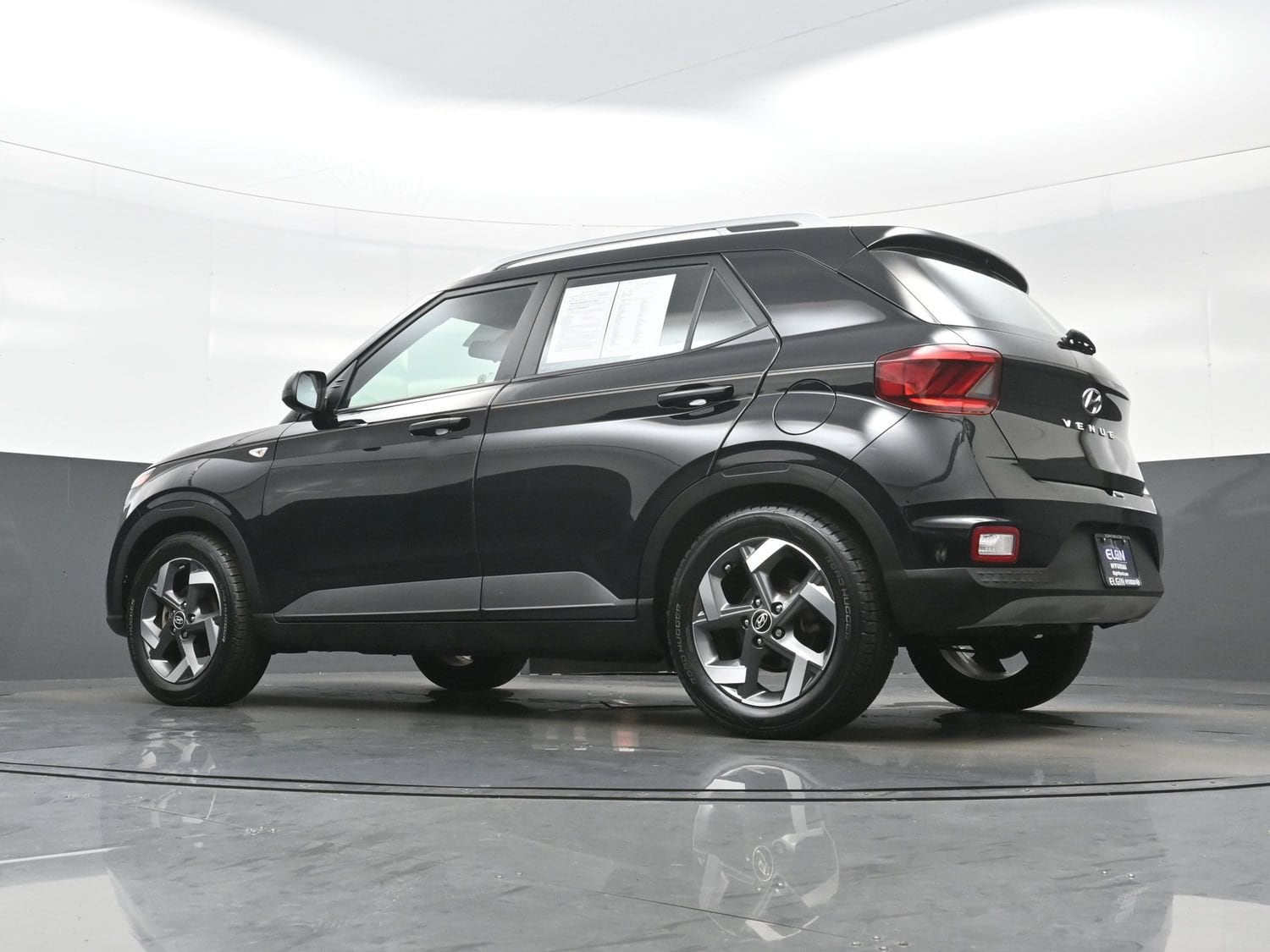 2021 Hyundai Venue SEL - Photo 26