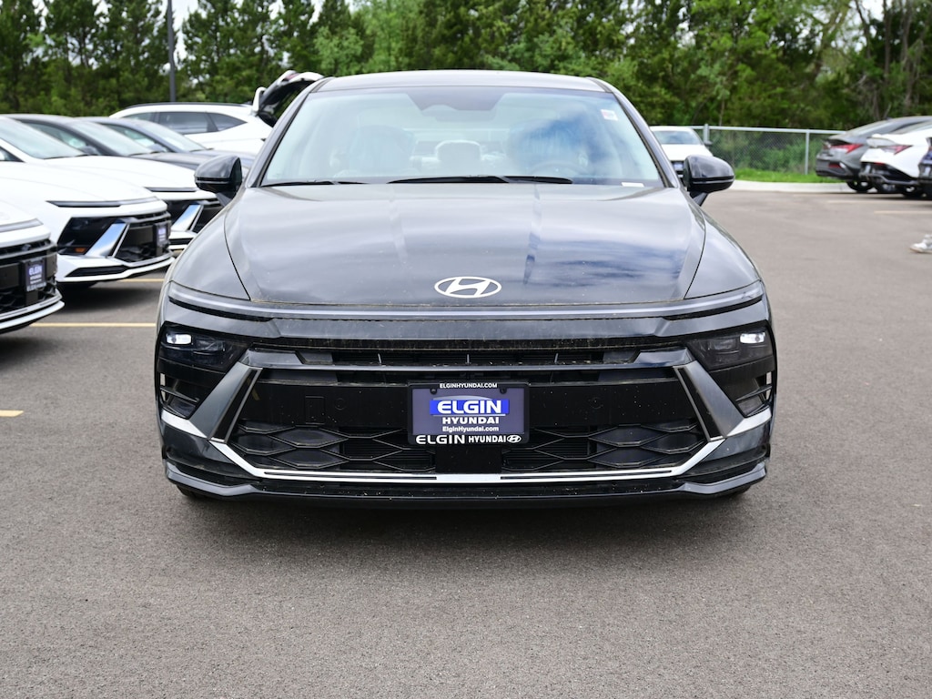 Used 2025 Hyundai Sonata Hybrid SEL Sedan