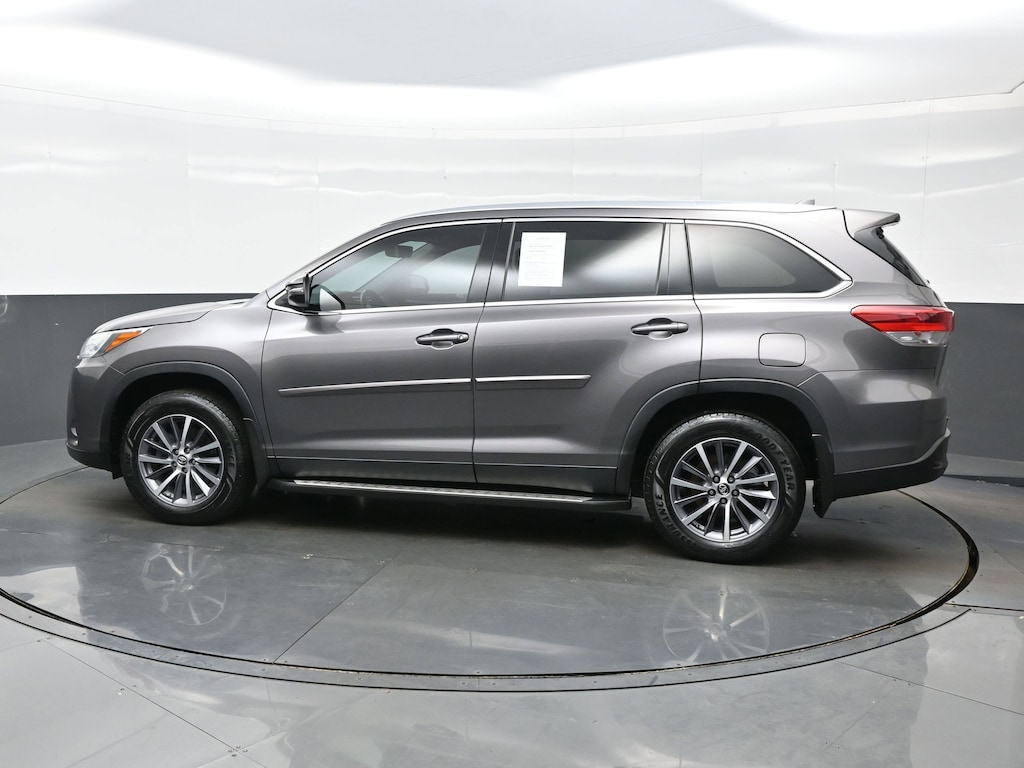 Used 2019 Toyota Highlander XLE SUV