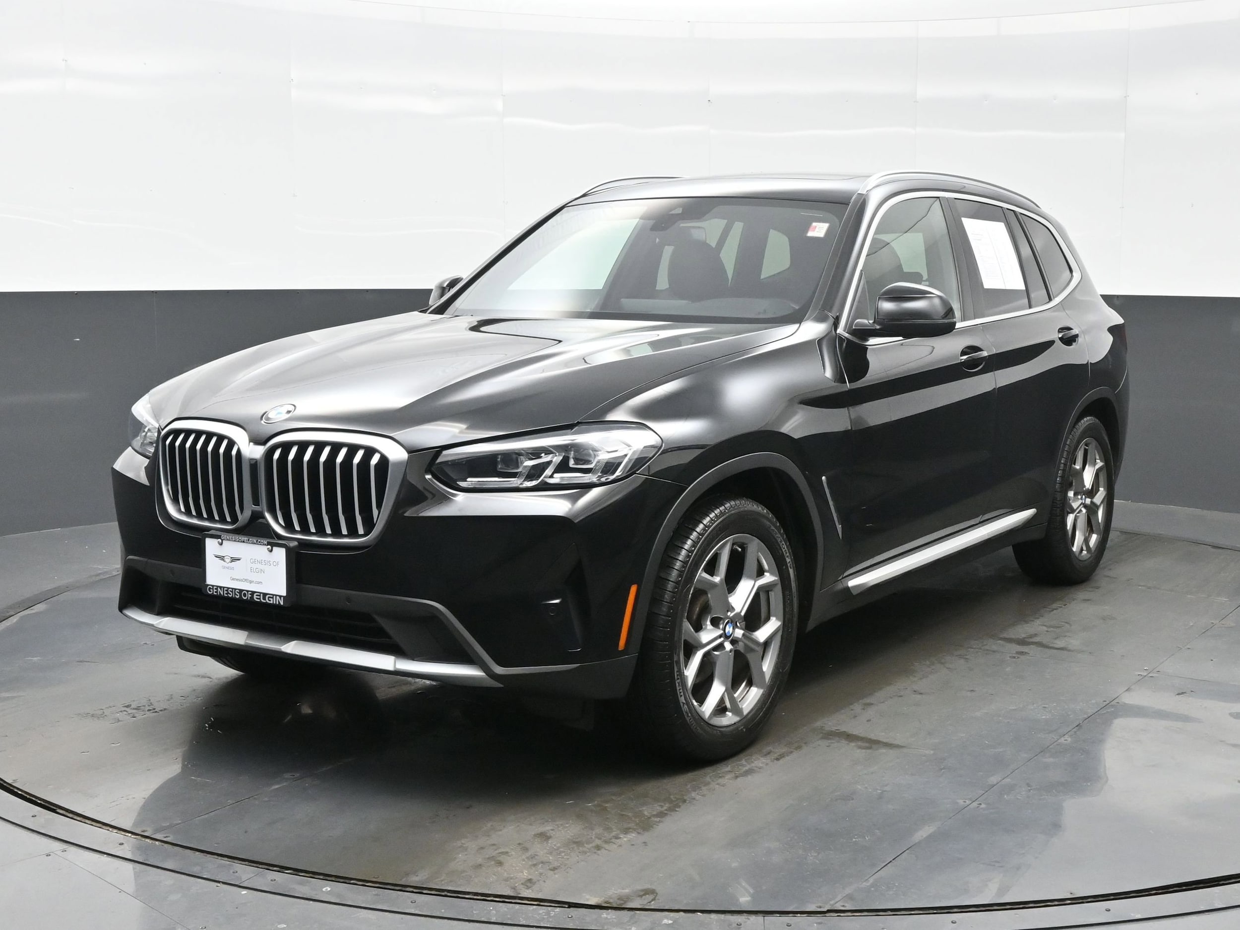 2023 BMW X3 30i's photo