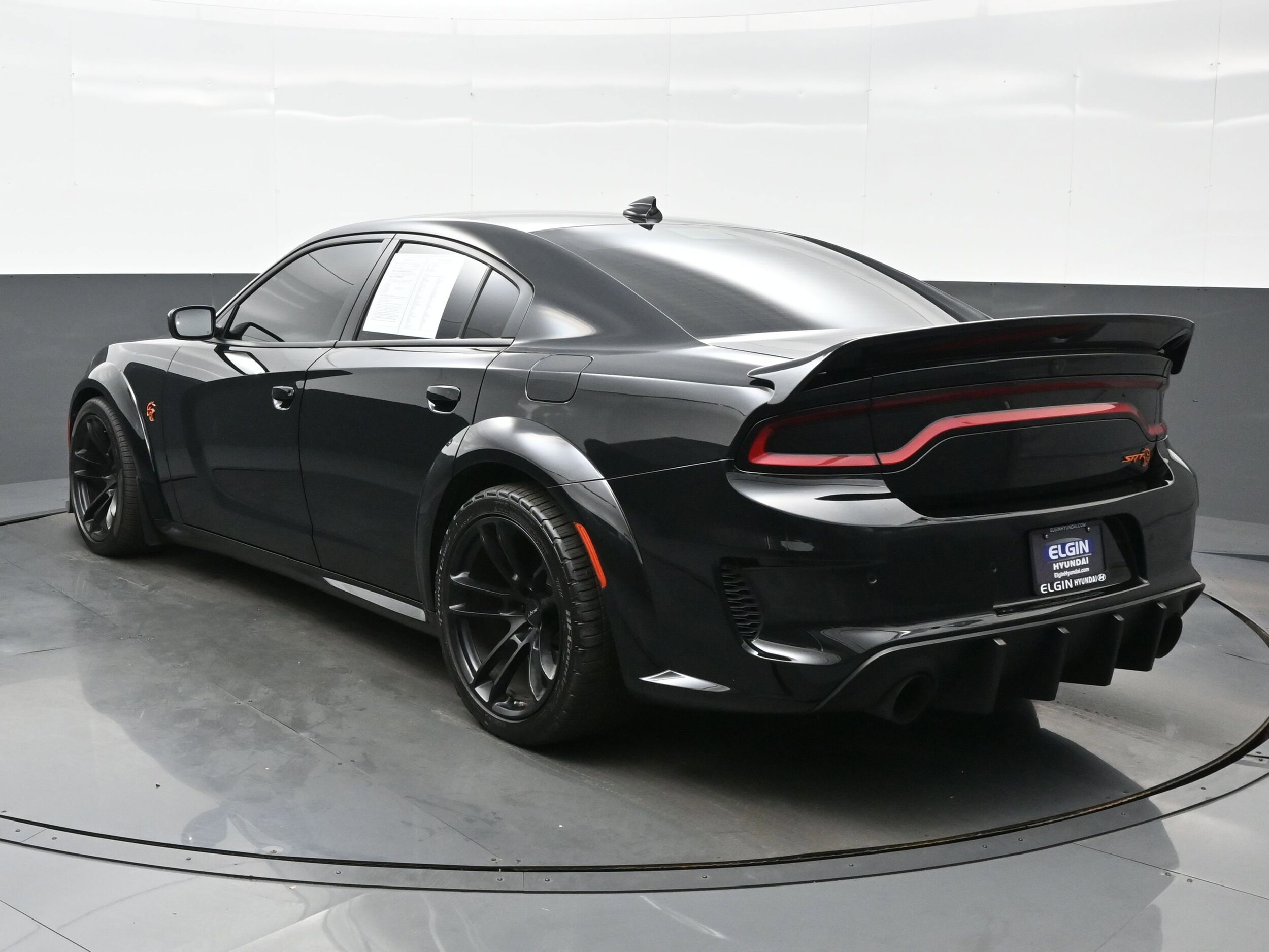 2021 Dodge Charger SRT8 Hellcat Widebody photo 4