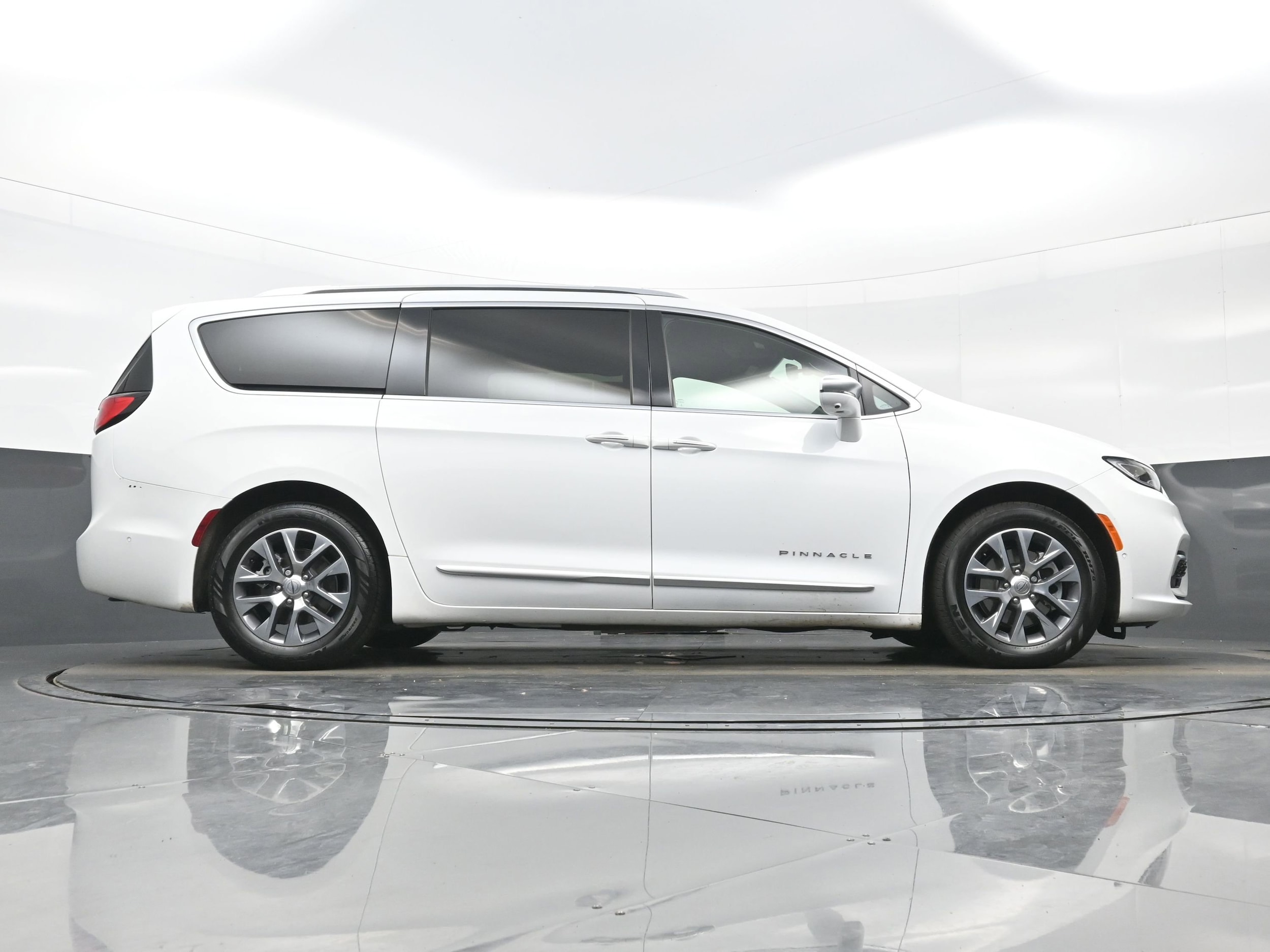 2022 Chrysler Pacifica Hybrid Pinnacle Hybrid - Photo 33