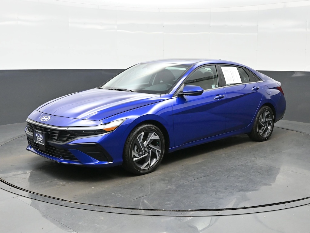 Certified 2025 Hyundai Elantra SEL Convenience Sedan