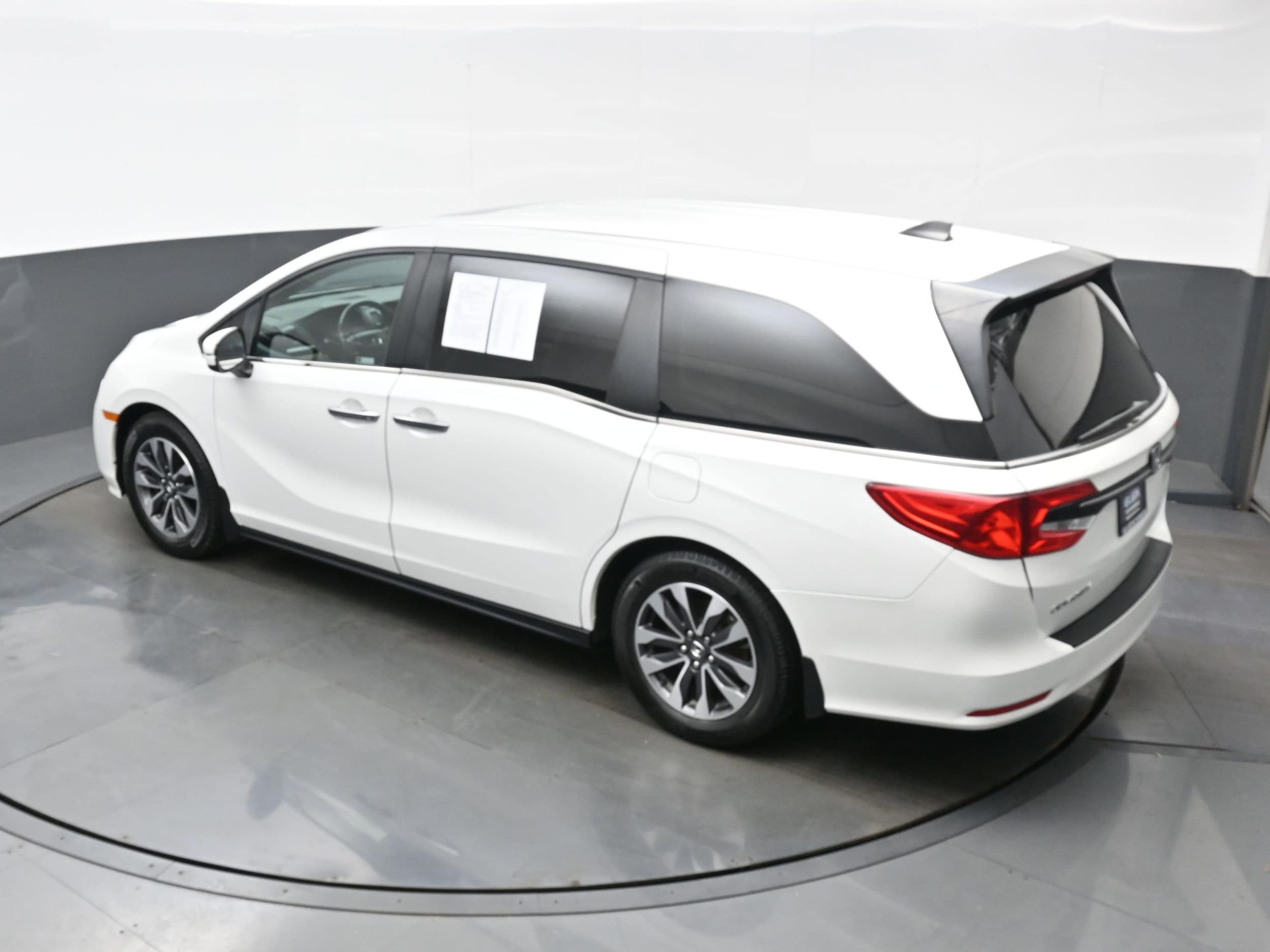 2022 Honda Odyssey EX-L - Photo 35