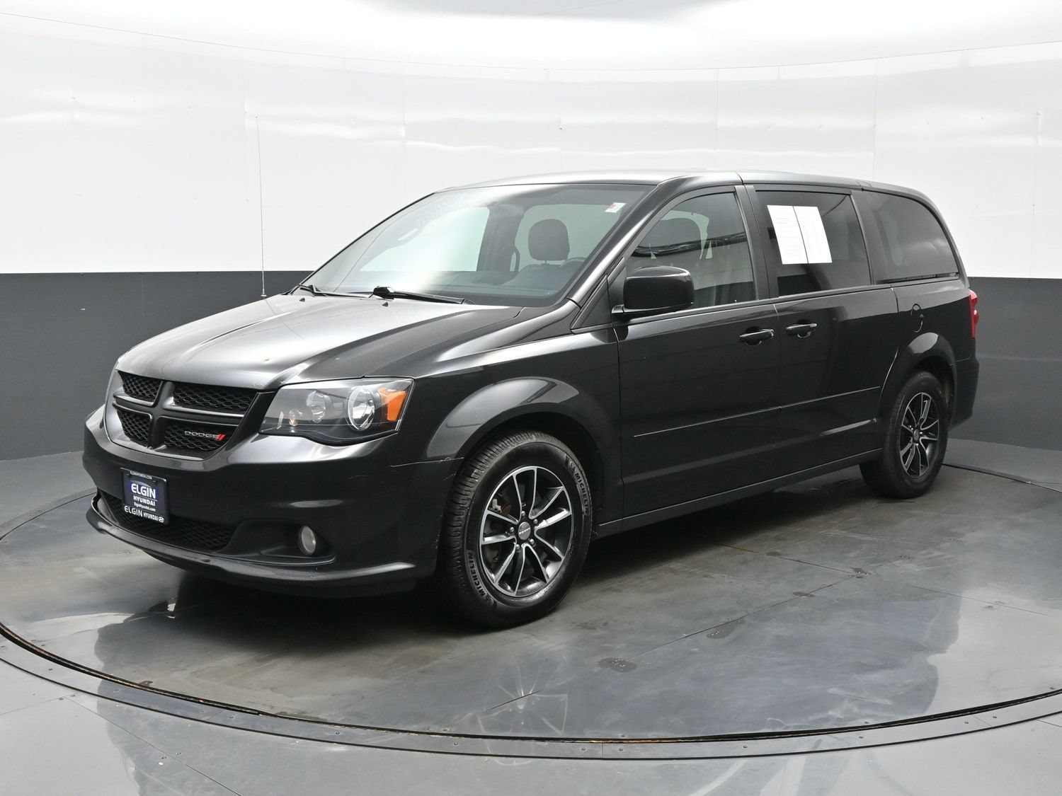 Used 2017 Dodge Grand Caravan GT with VIN 2C4RDGEG3HR646936 for sale in Bartlett, IL