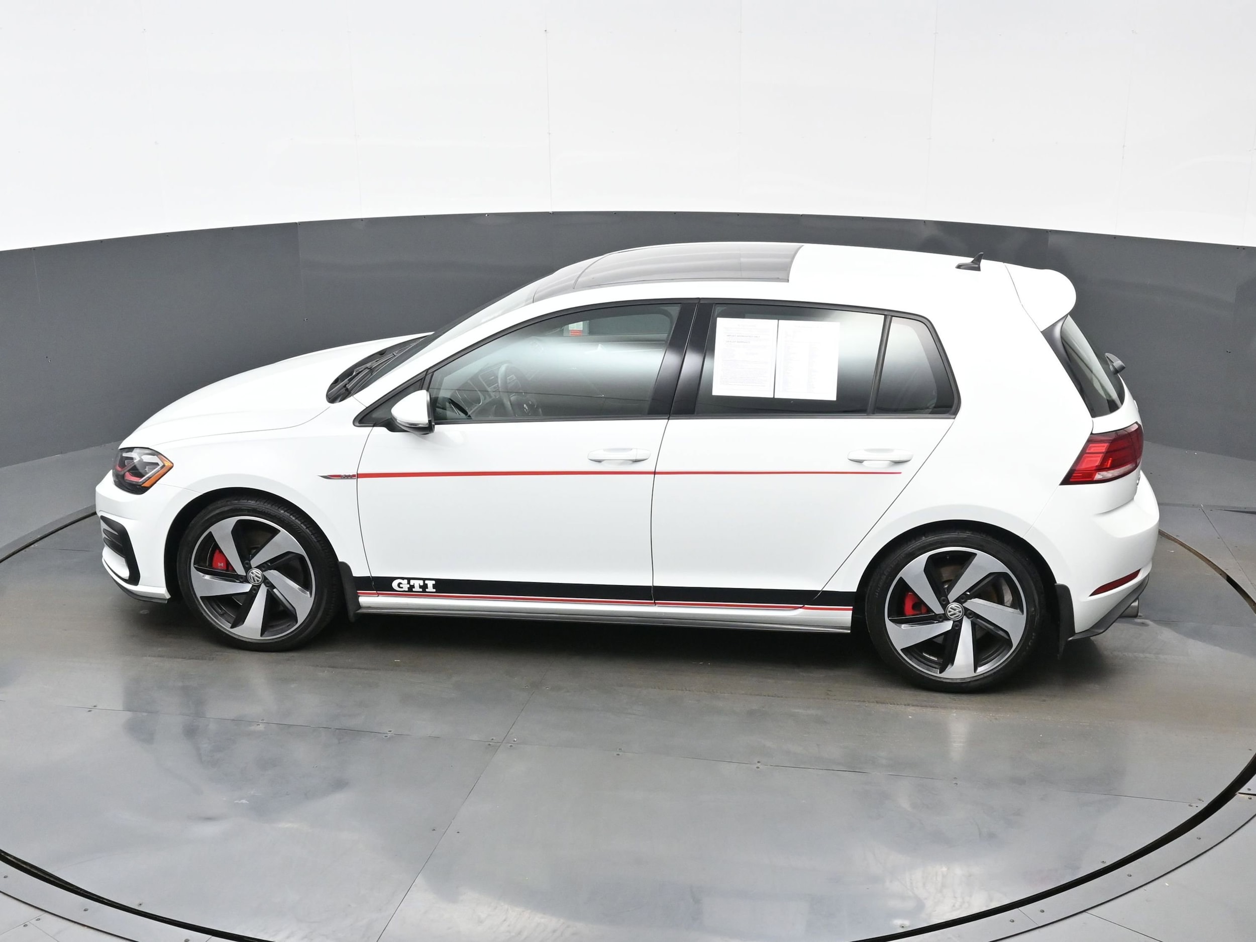 2018 Volkswagen Golf GTI SE - Photo 34