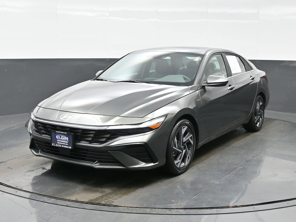 Certified 2025 Hyundai Elantra SEL Convenience Sedan