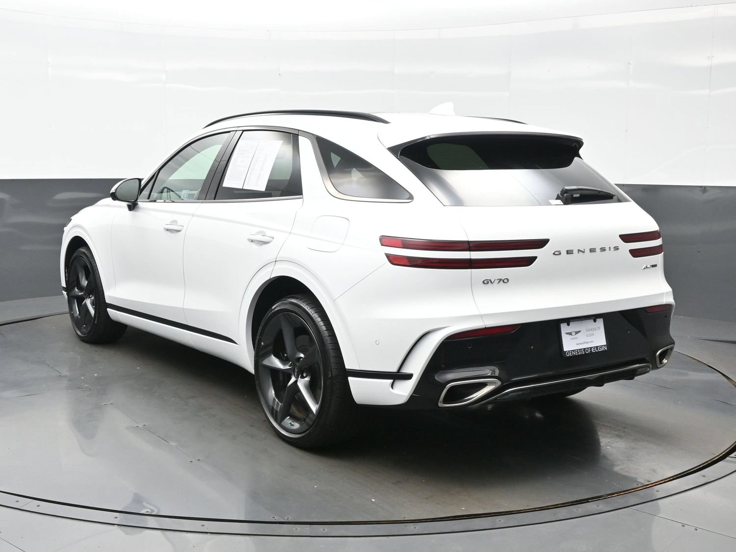 2026 GENESIS GV70 Sport Prestige - Photo 4