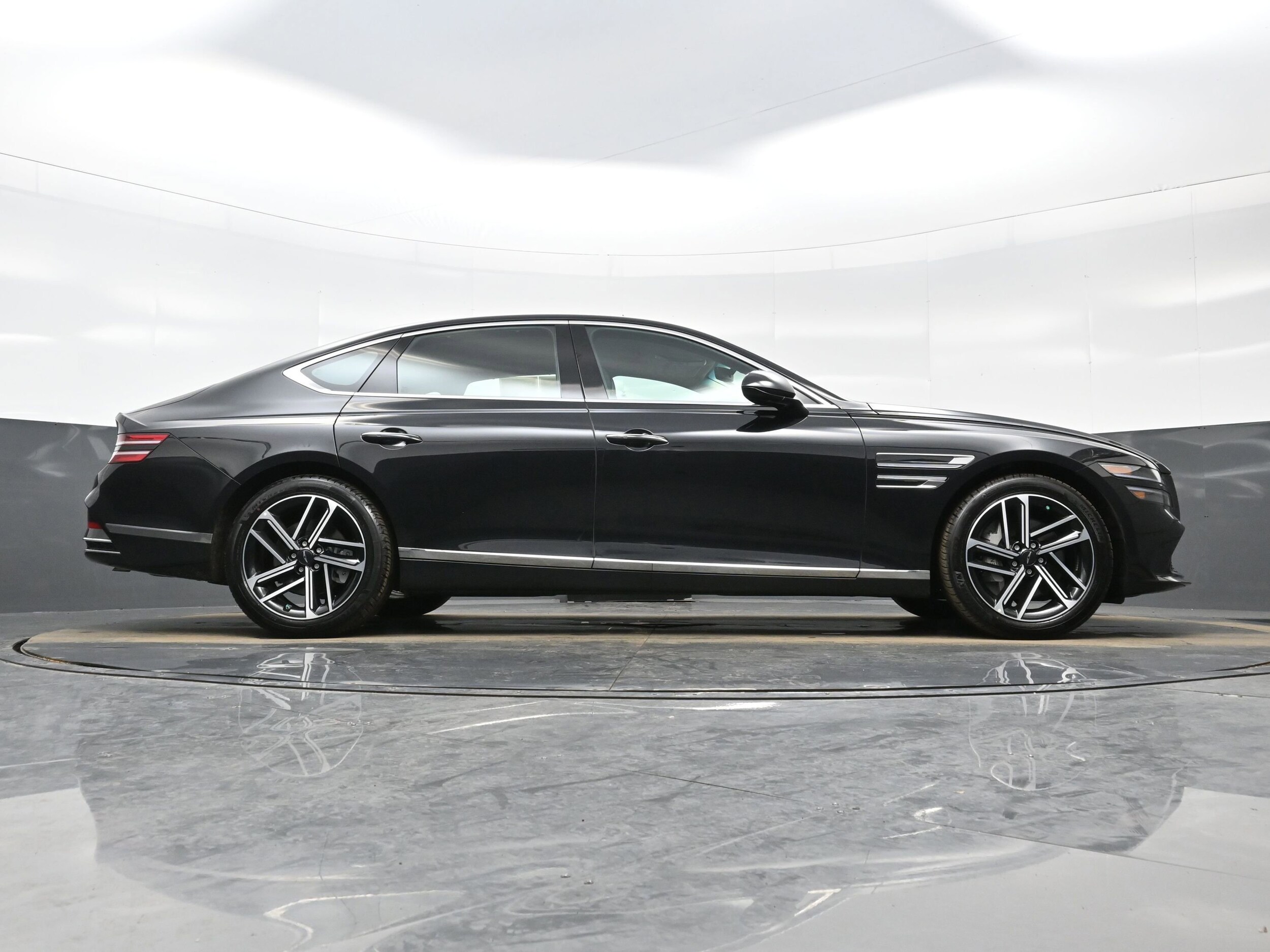 2026 GENESIS G80 Advanced - Photo 33