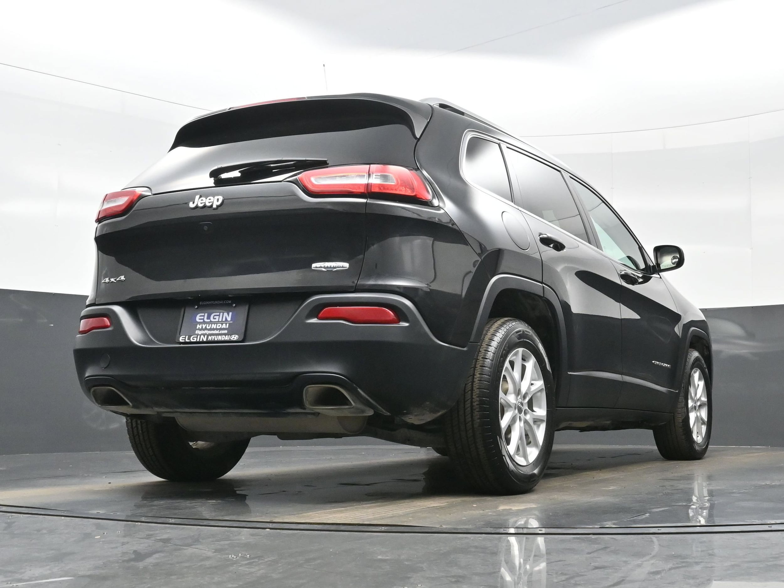2016 Jeep Cherokee Latitude - Photo 28