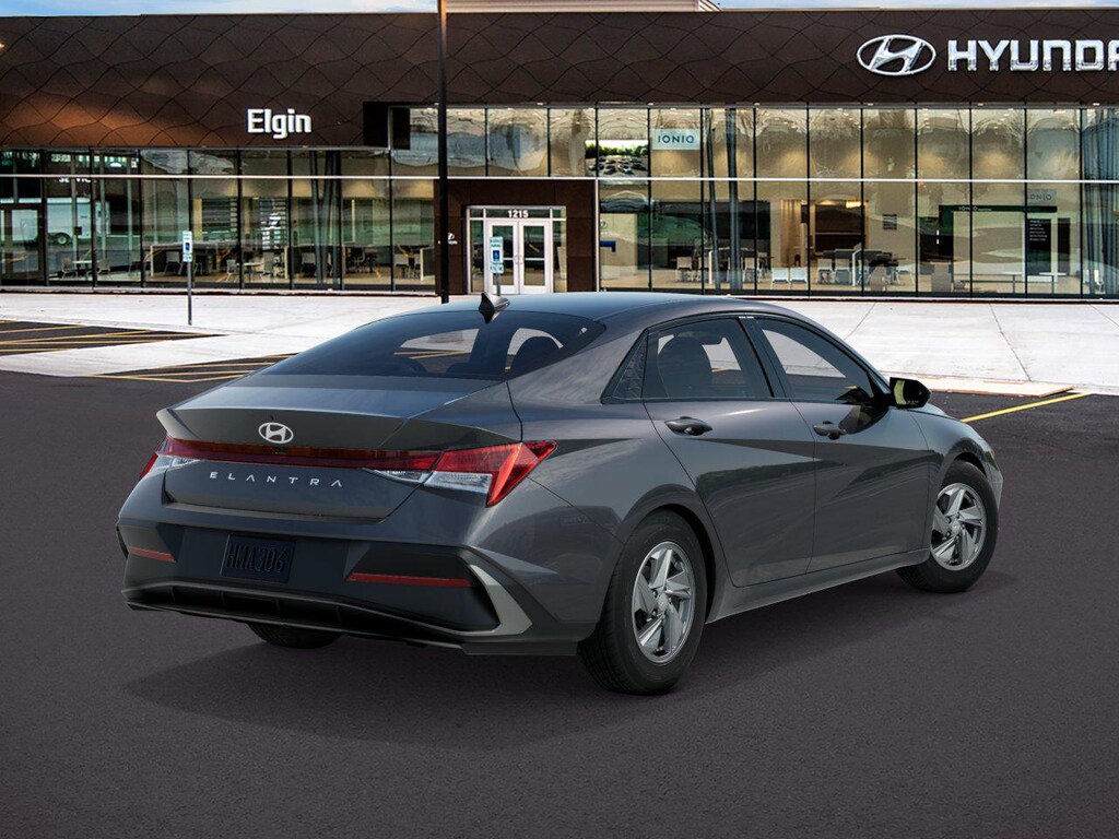 New 2026 Hyundai Elantra SE Sedan