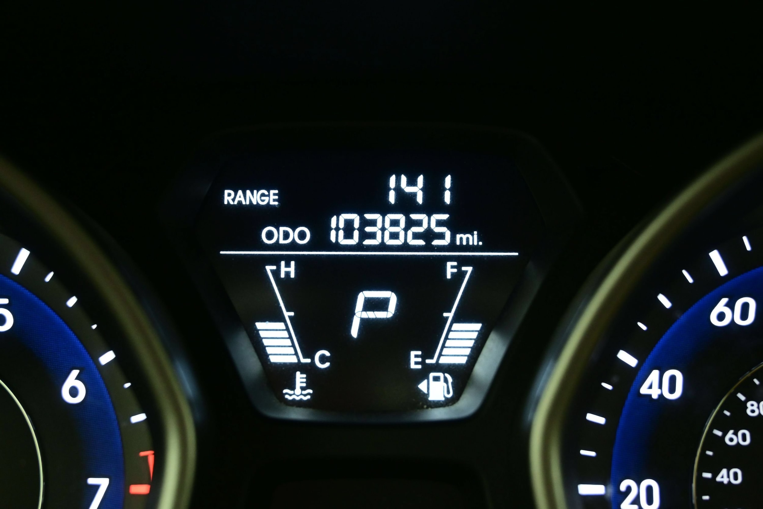 2013 Hyundai Elantra GLS - Photo 22