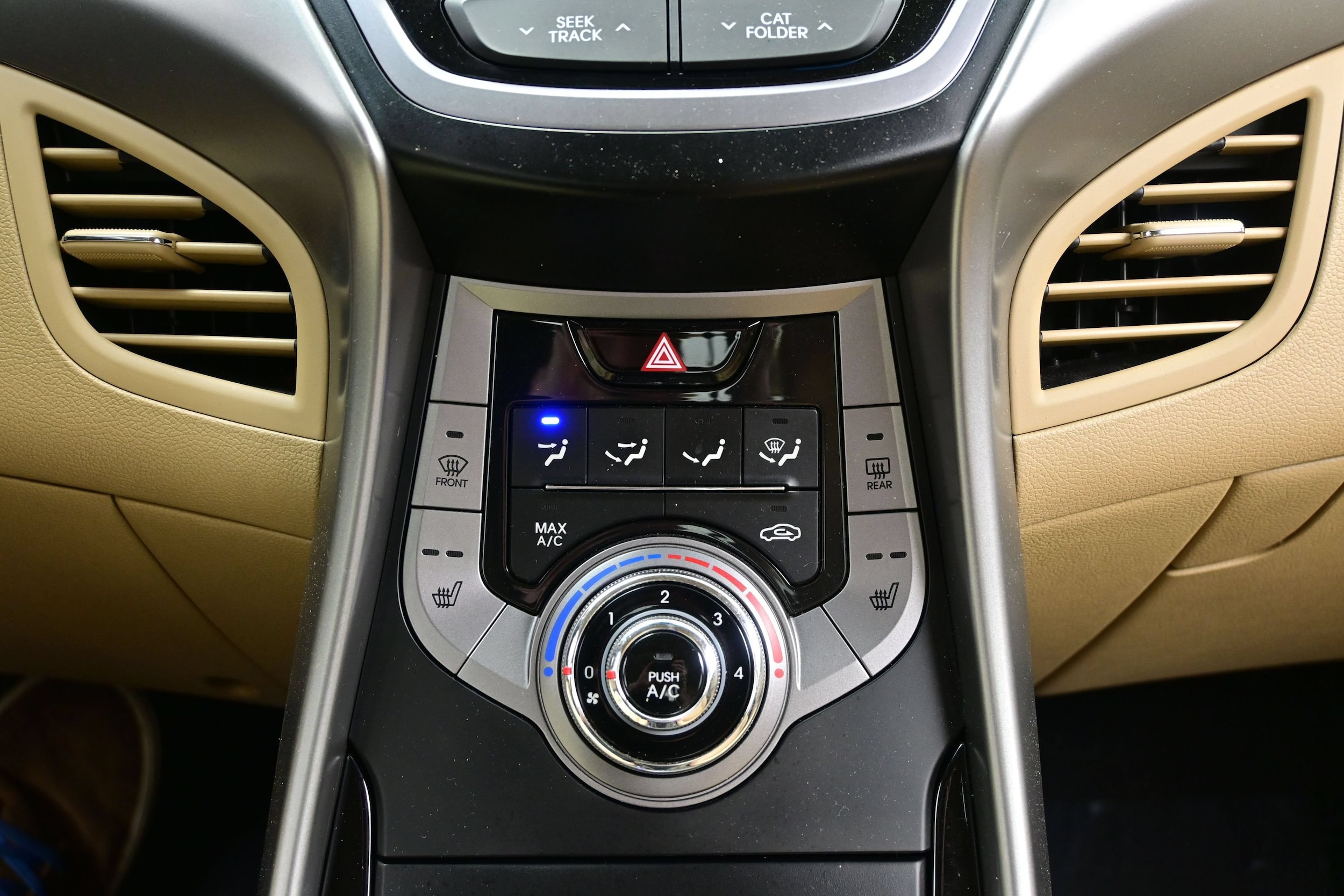 2013 Hyundai Elantra GLS - Photo 18