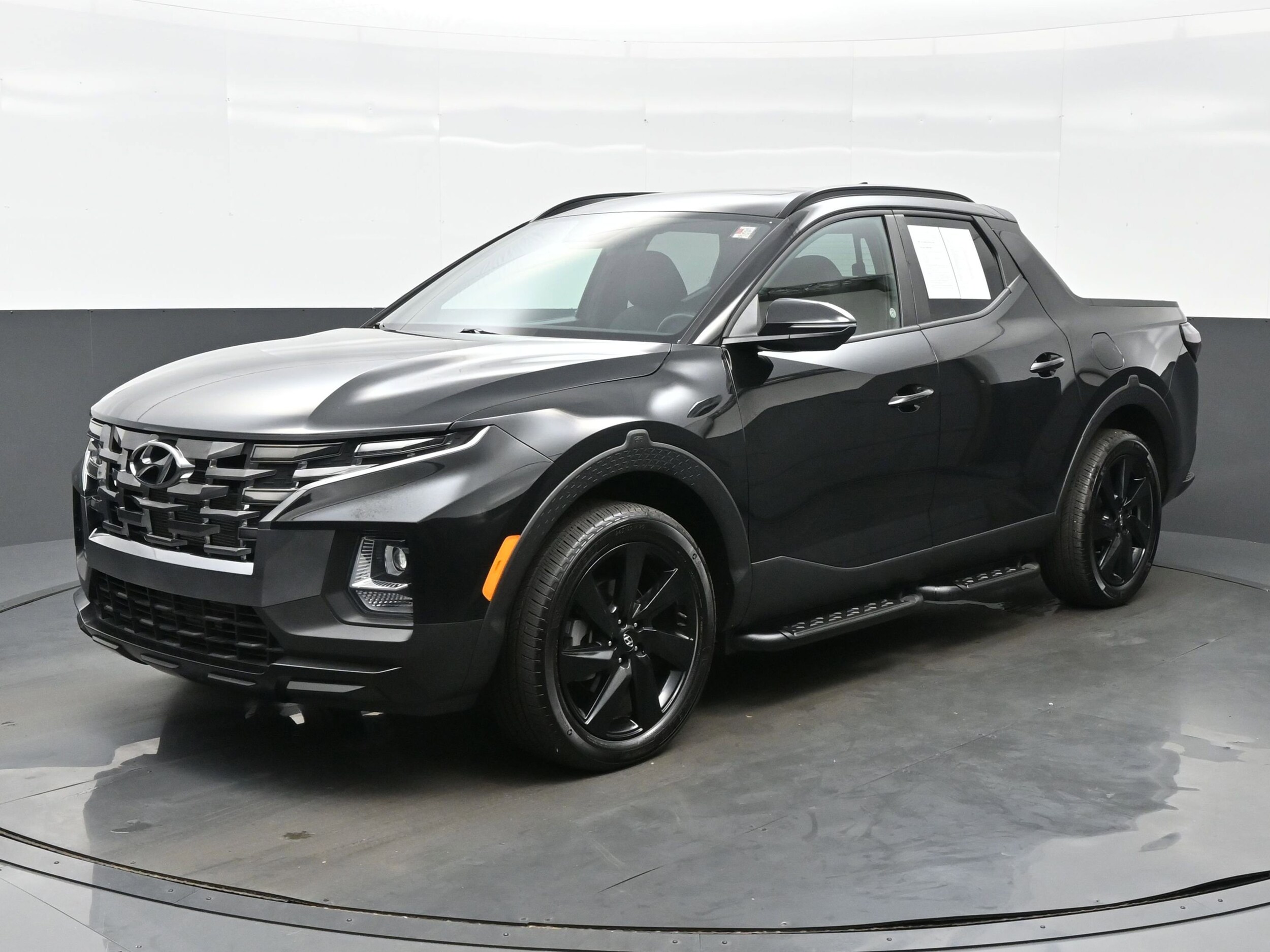 2023 Hyundai Santa Cruz Night photo 2