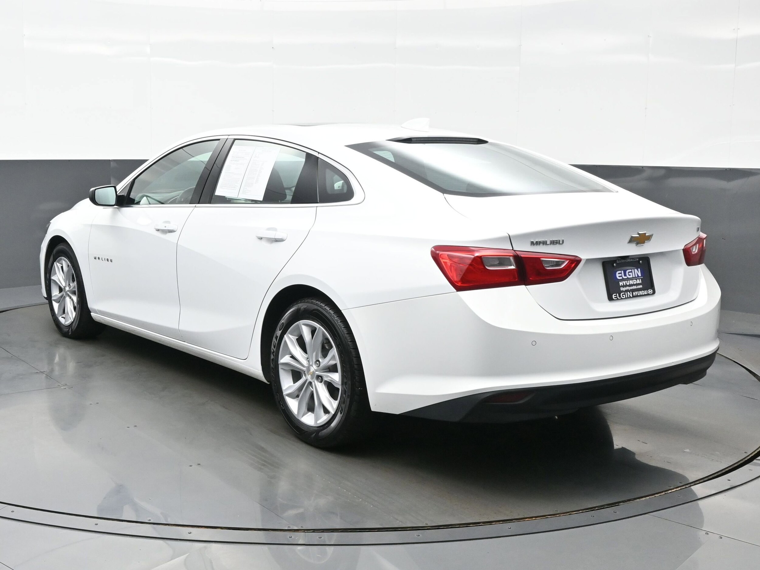 2024 Chevrolet Malibu 1LT photo 4