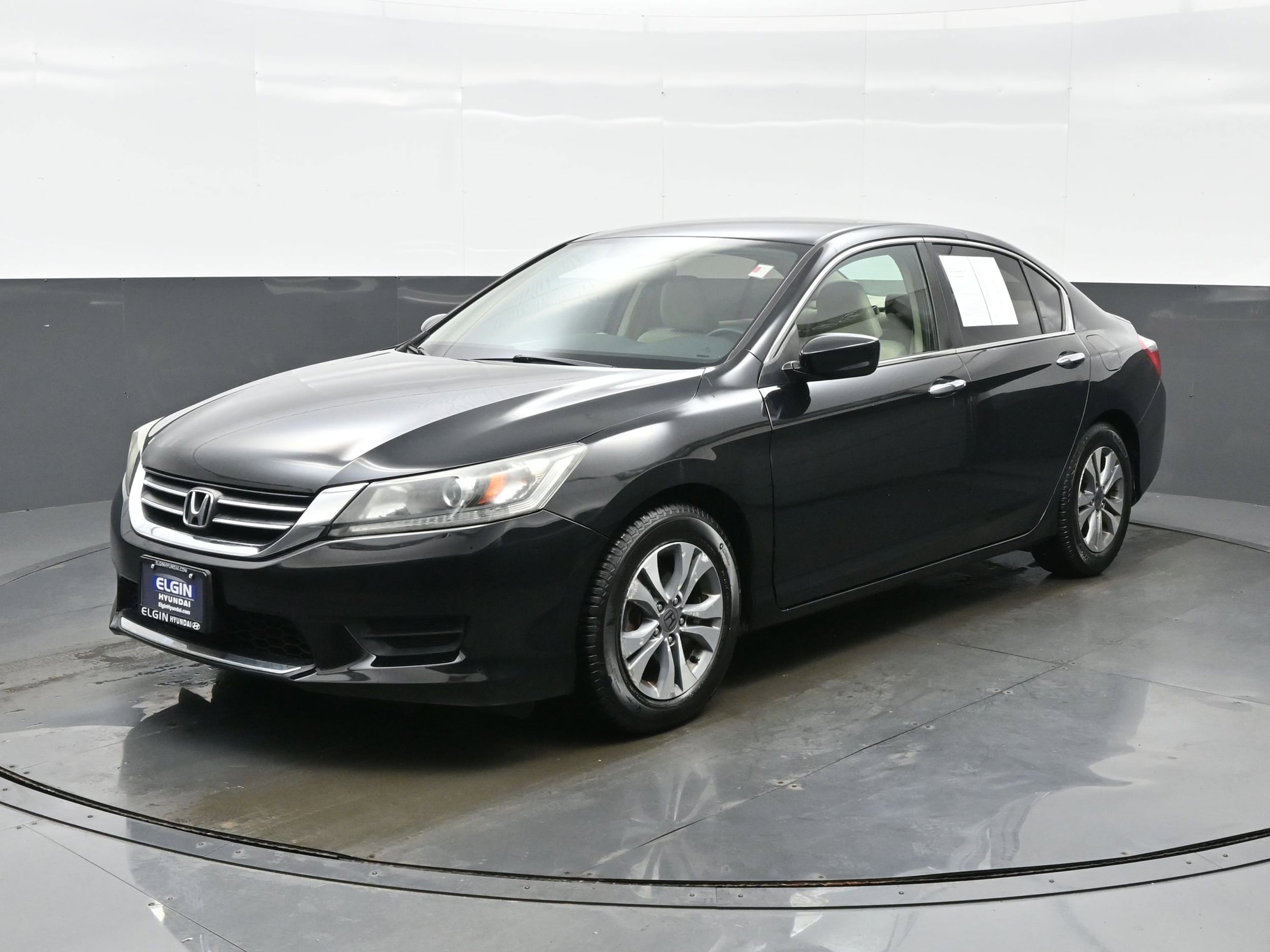 Used 2015 Honda Accord LX with VIN 1HGCR2F31FA233891 for sale in Bartlett, IL