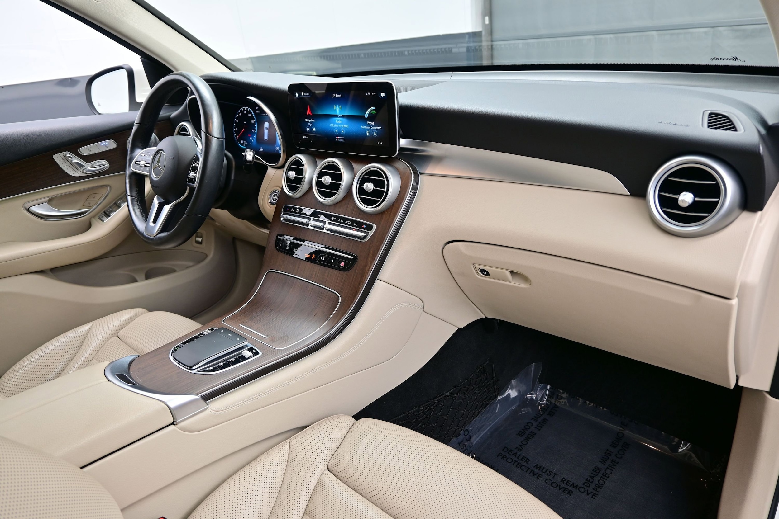 2020 Mercedes-Benz GLC GLC300 - Photo 15
