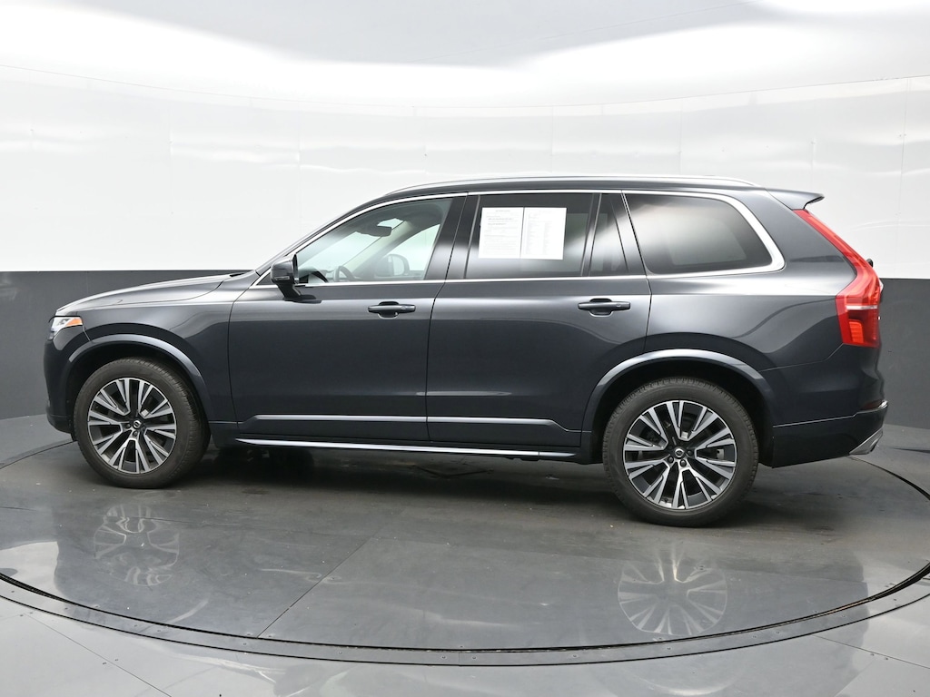 Used 2021 Volvo XC90 Momentum SUV