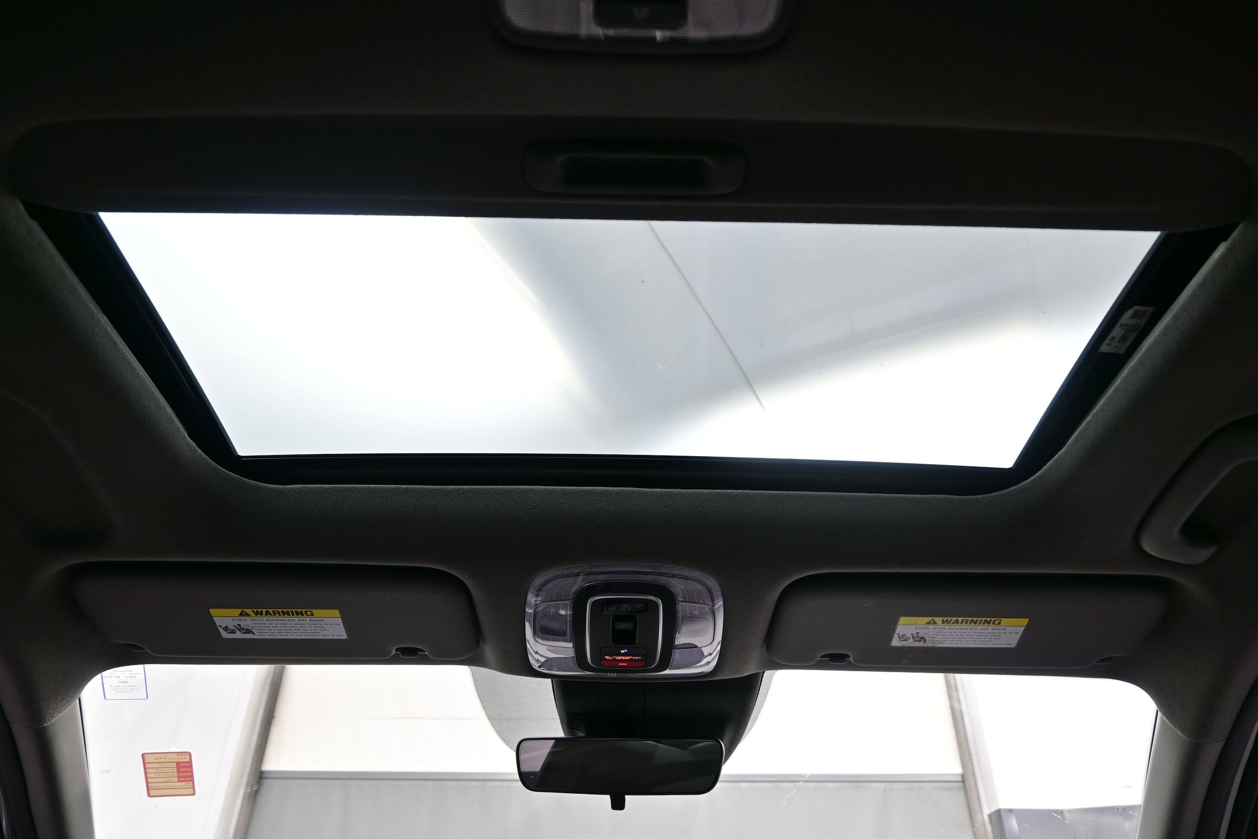 2024 Hyundai Elantra SEL - Photo 17