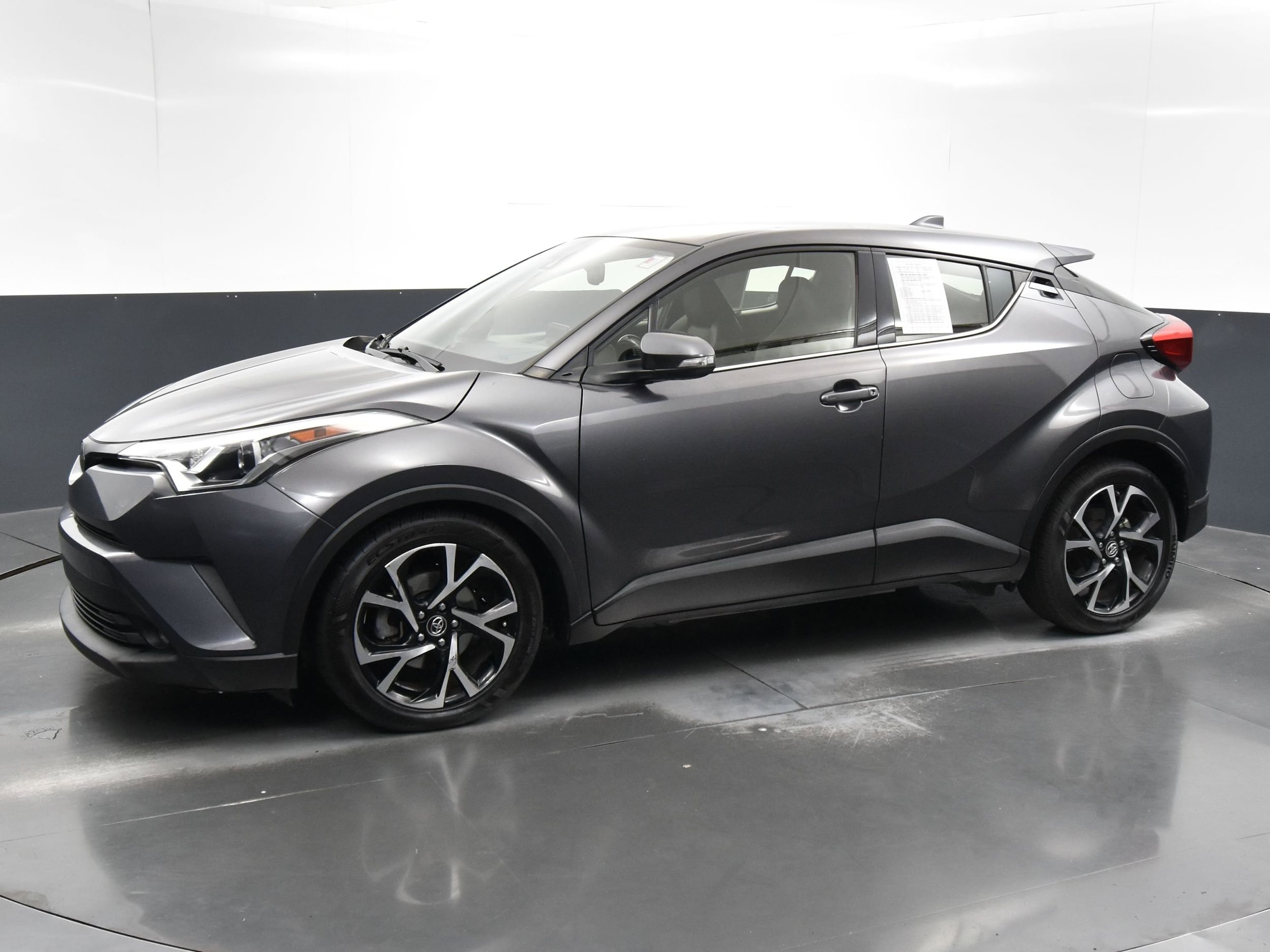 Used 2019 Toyota C-HR Limited with VIN JTNKHMBXXK1015701 for sale in Bartlett, IL