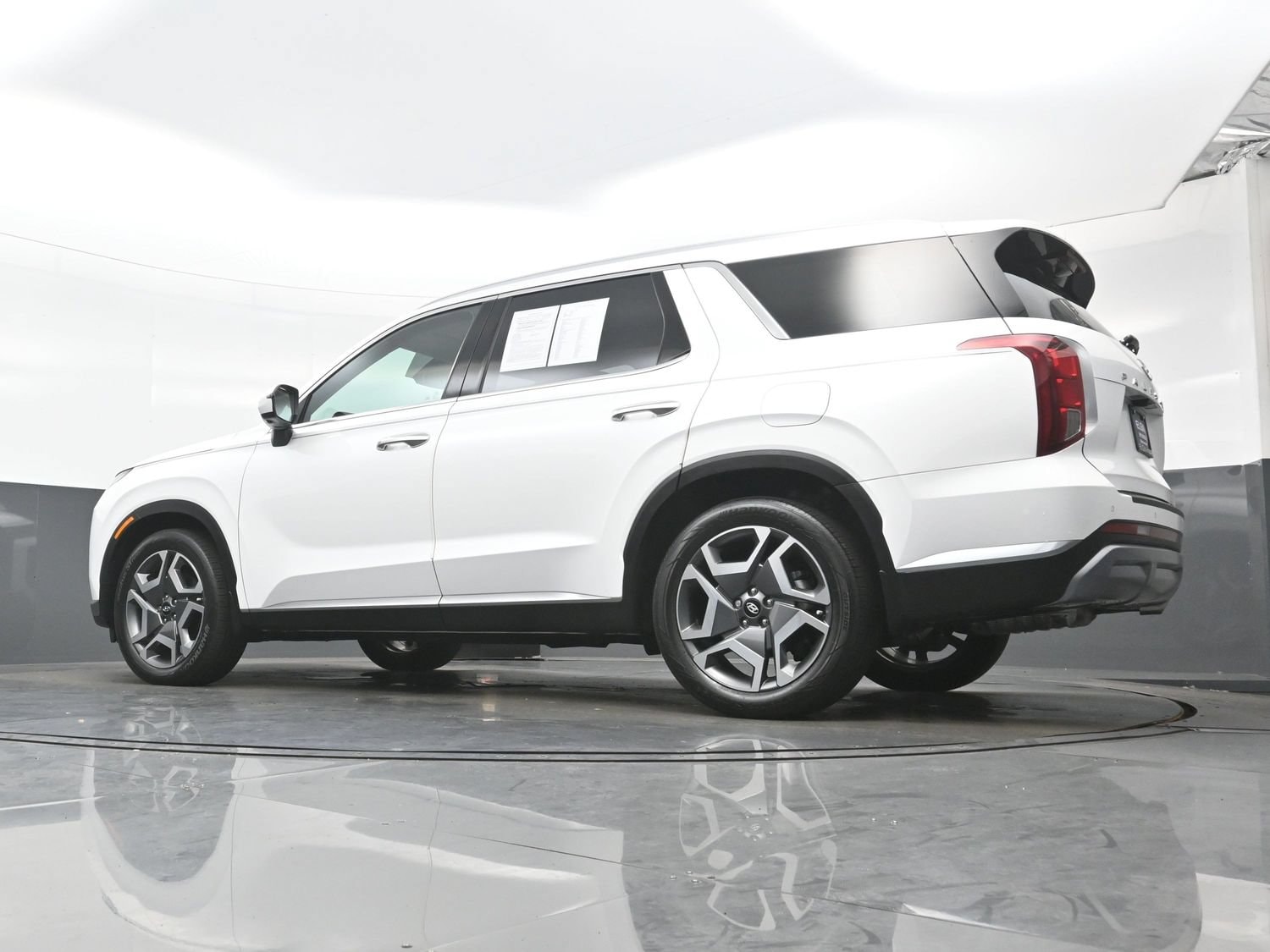 2023 Hyundai Palisade Limited - Photo 32