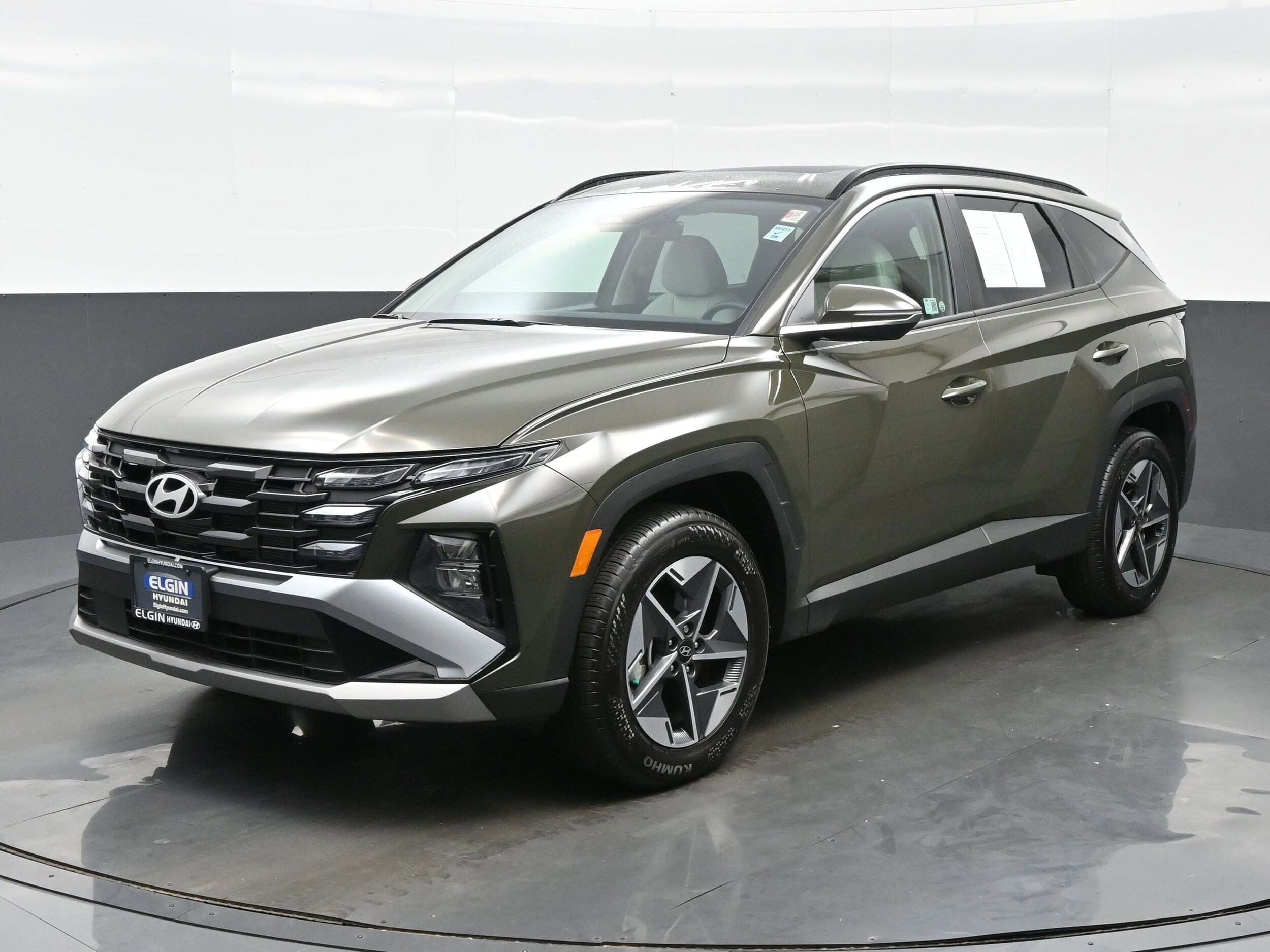 2025 Hyundai Tucson SEL Convenience photo 2