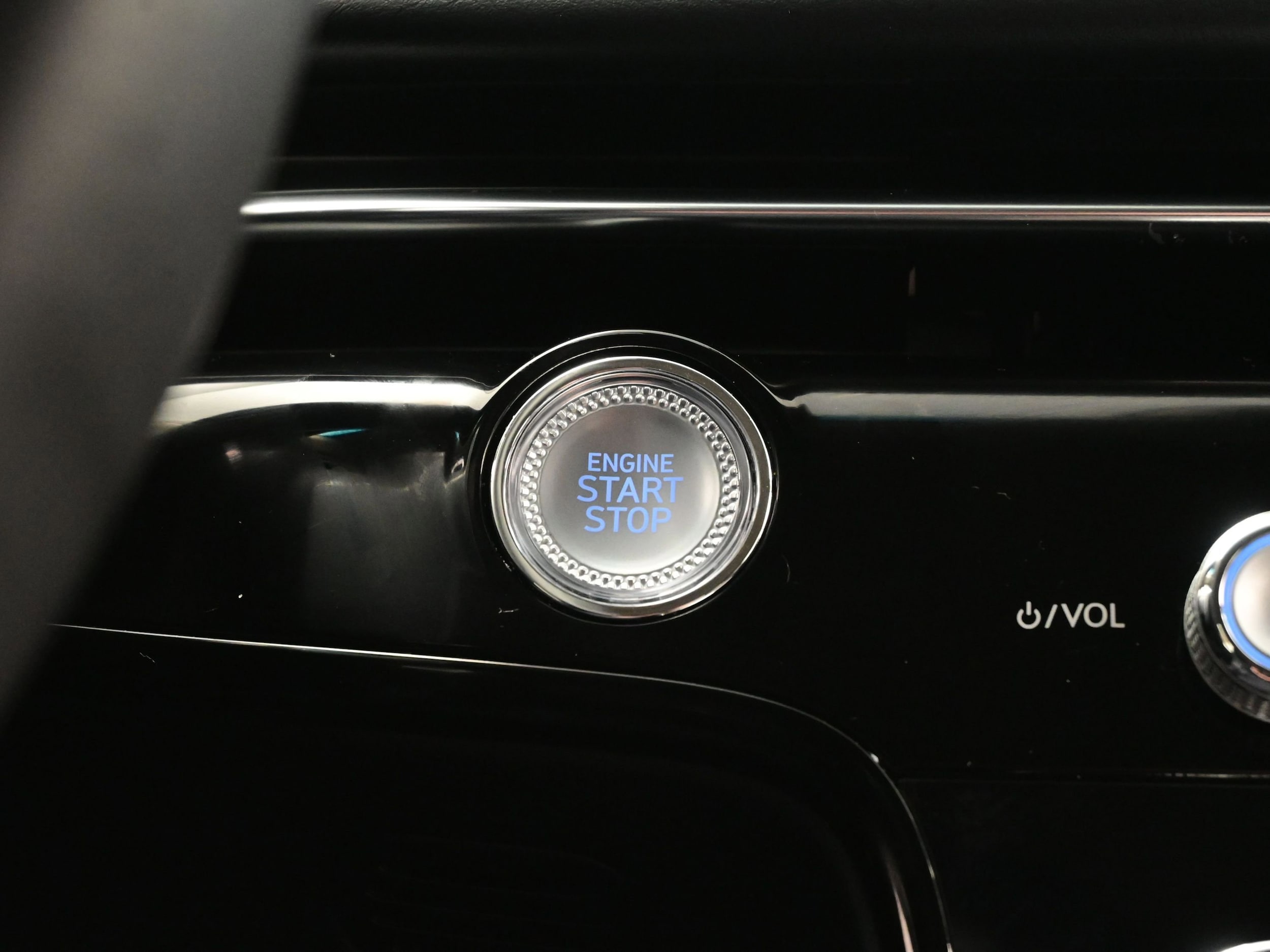 2026 GENESIS G80 Advanced - Photo 24