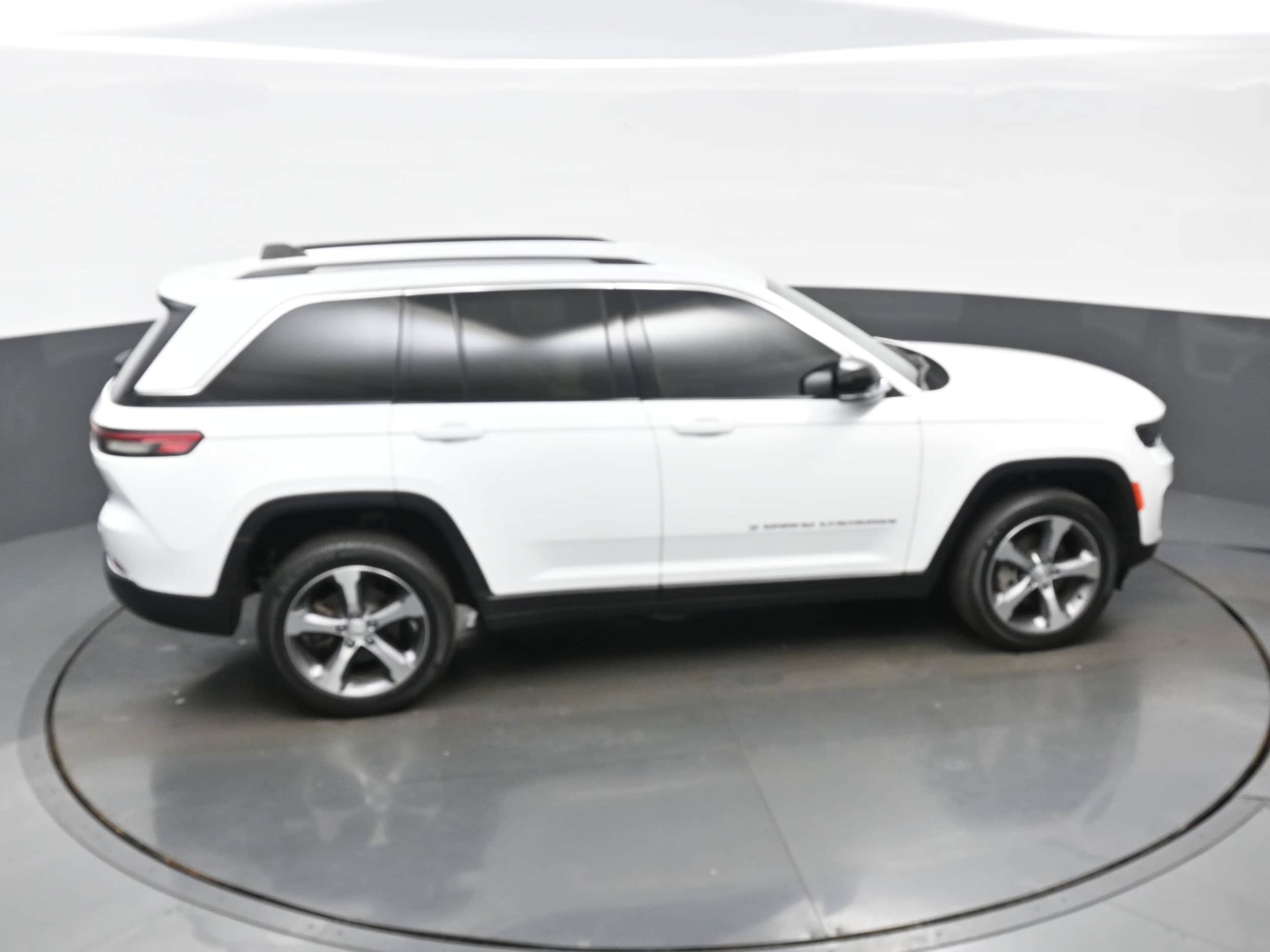 2023 Jeep Grand Cherokee Limited - Photo 38