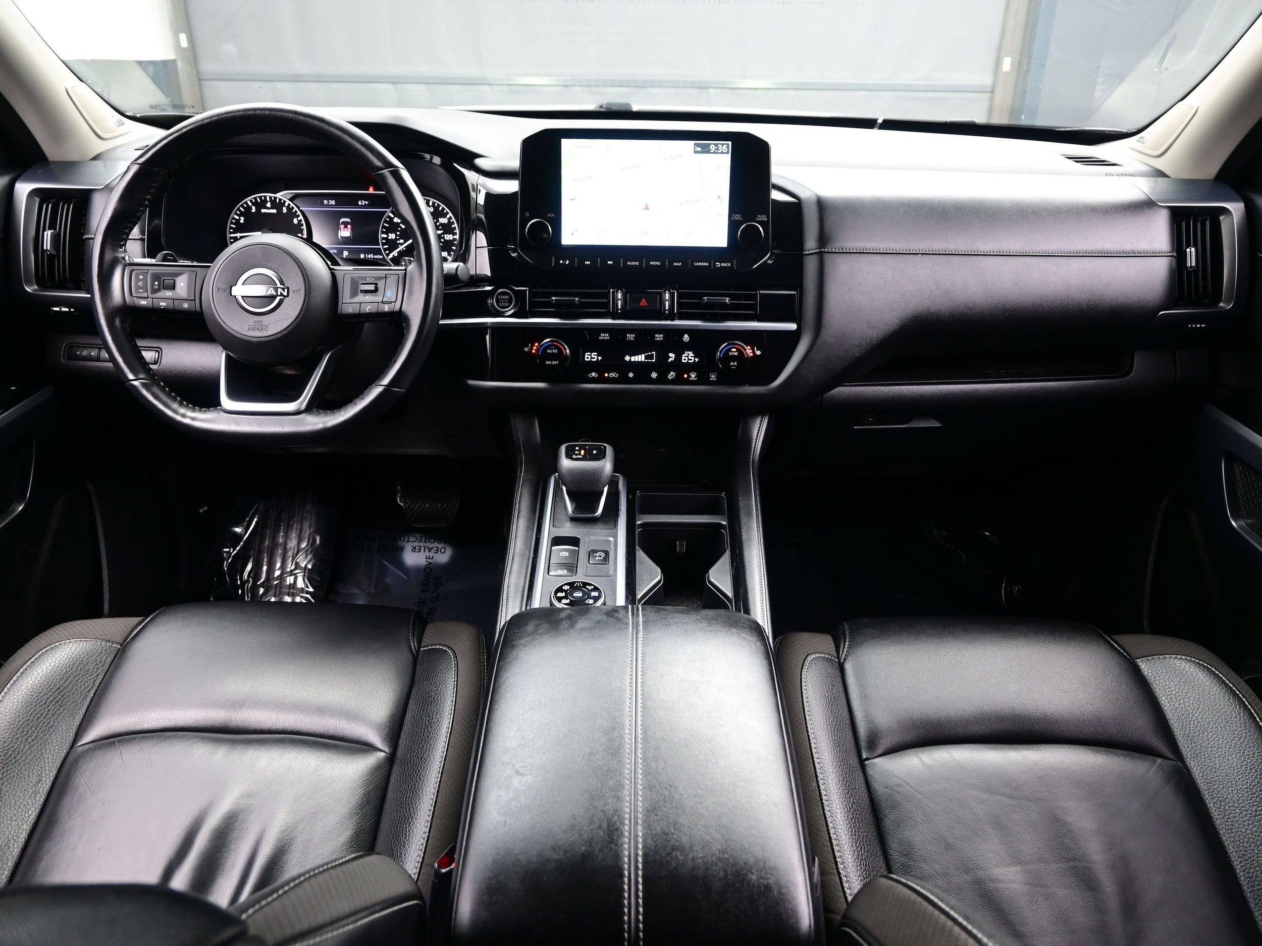 2023 Nissan Pathfinder SL - Photo 18