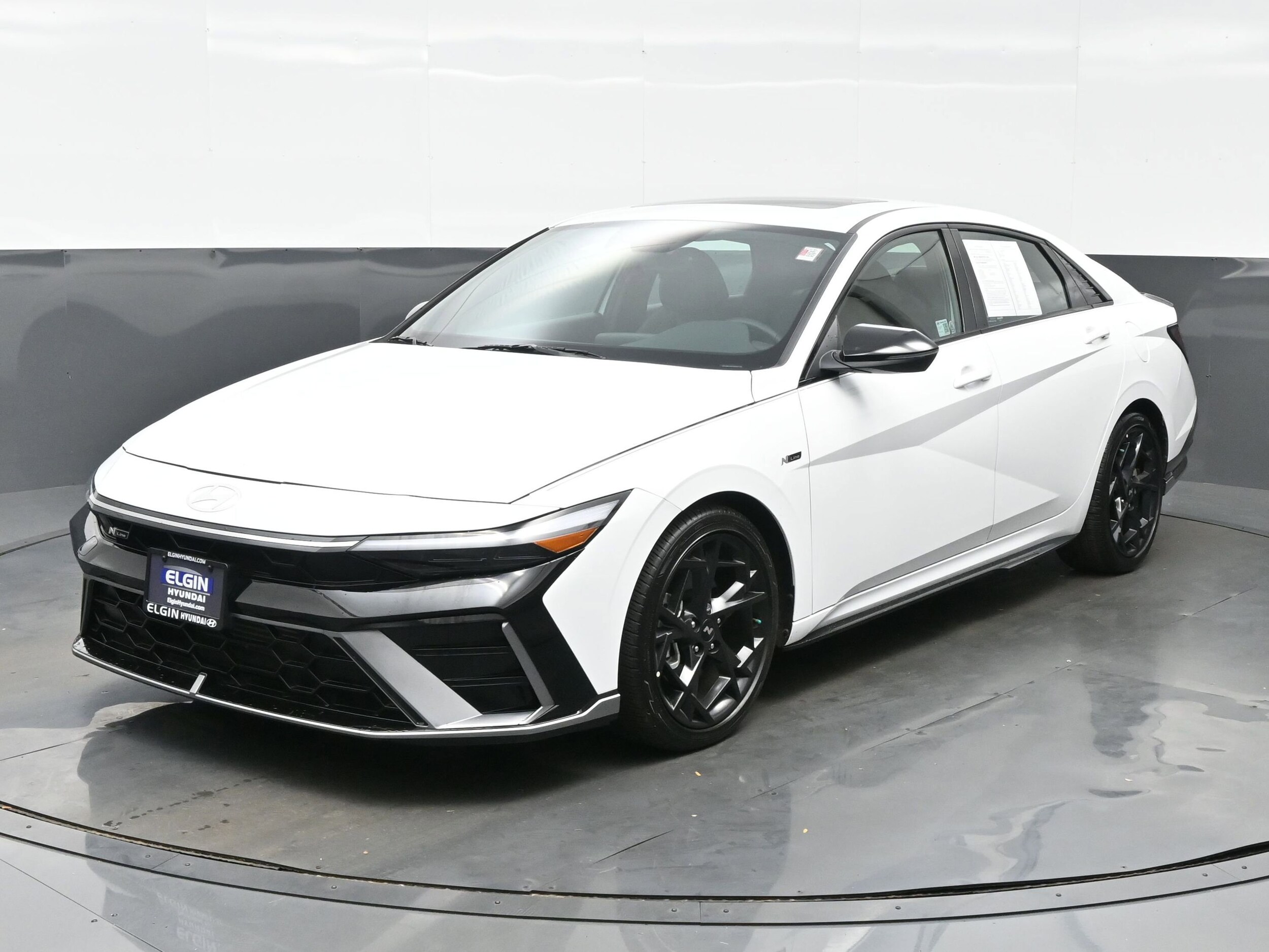 2025 Hyundai Elantra N Line photo 2