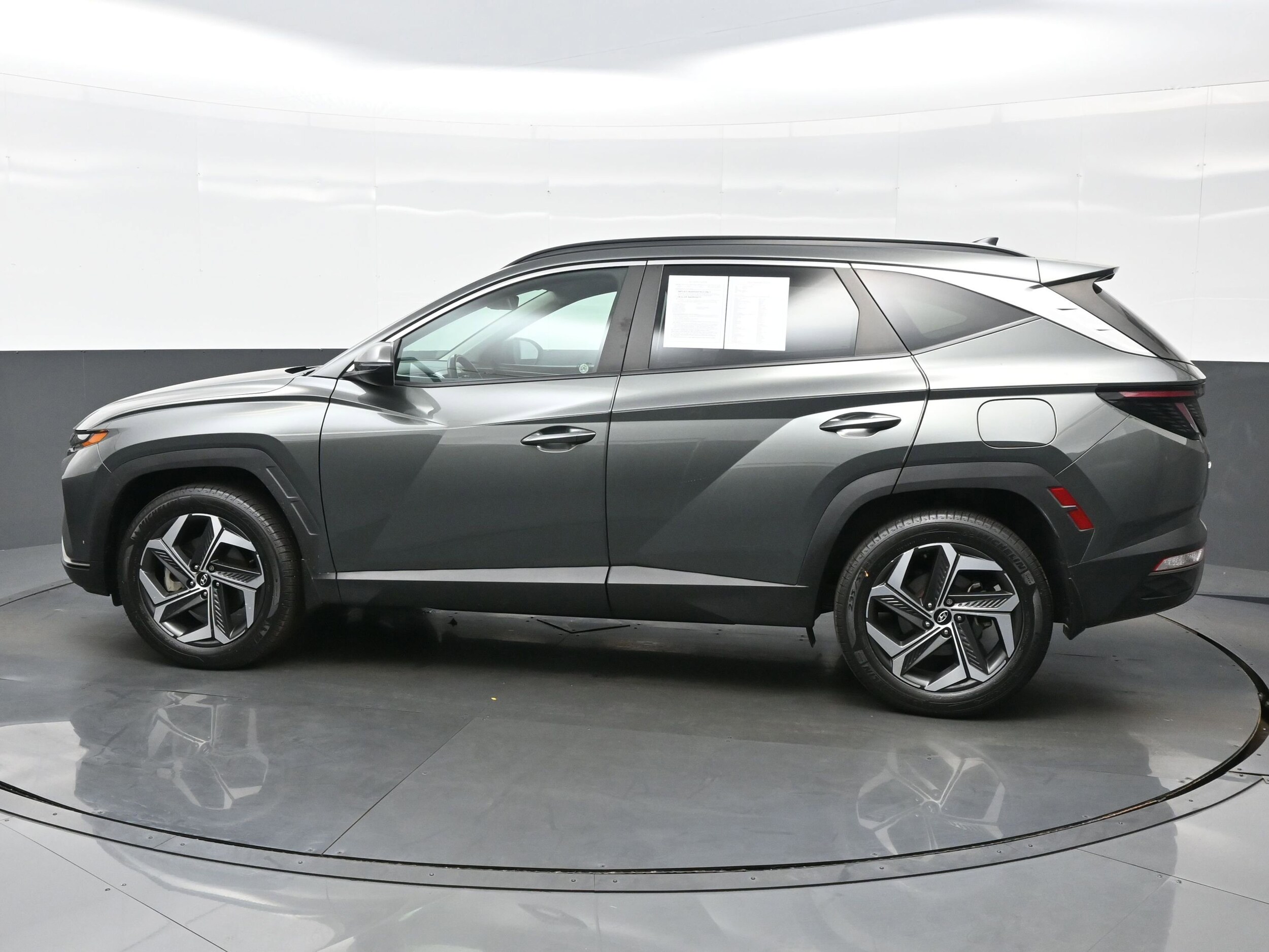 2022 Hyundai Tucson SEL photo 3