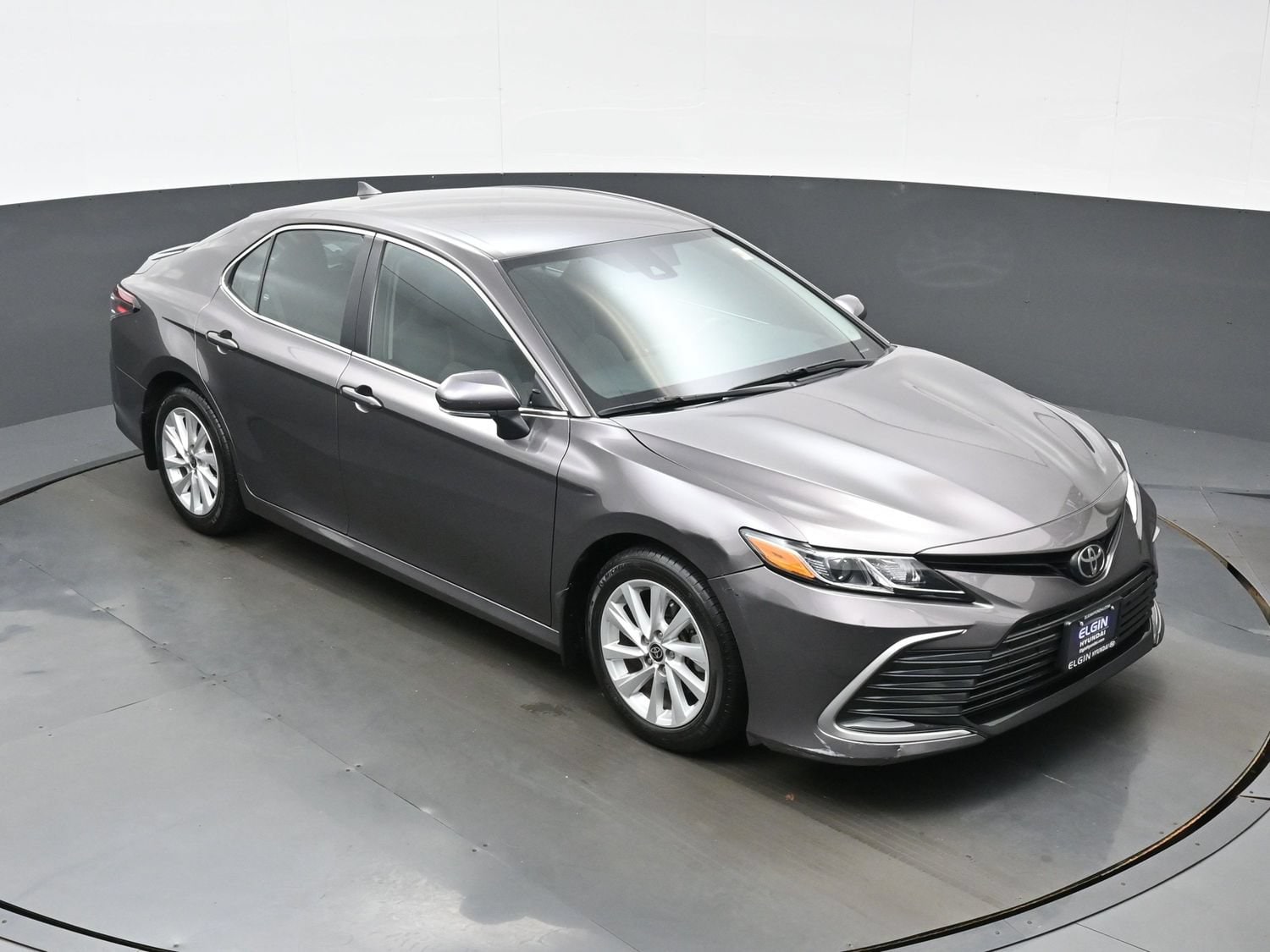 2021 Toyota Camry LE - Photo 40