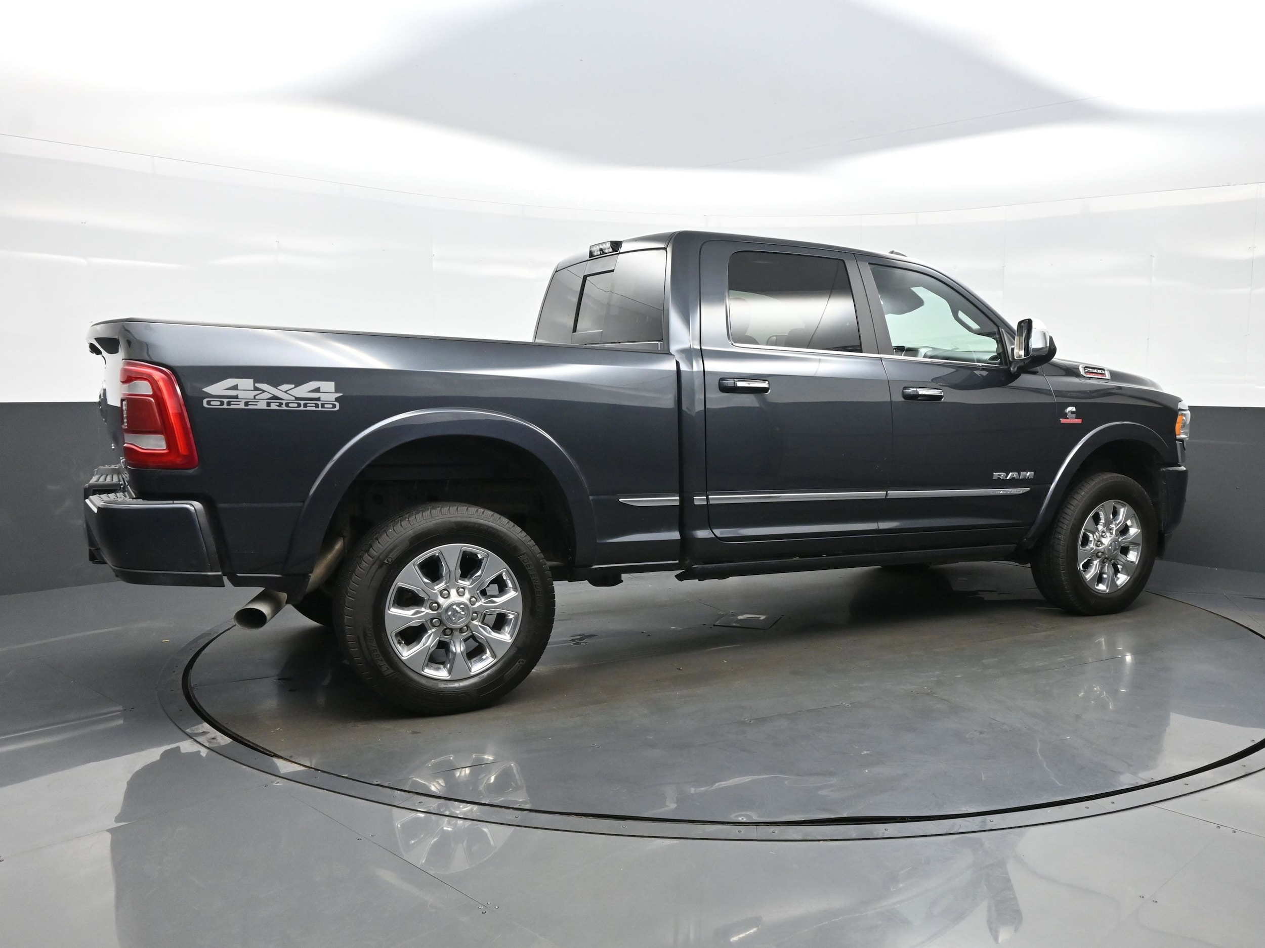 2019 RAM Ram 2500 Pickup Laramie Limited - Photo 6
