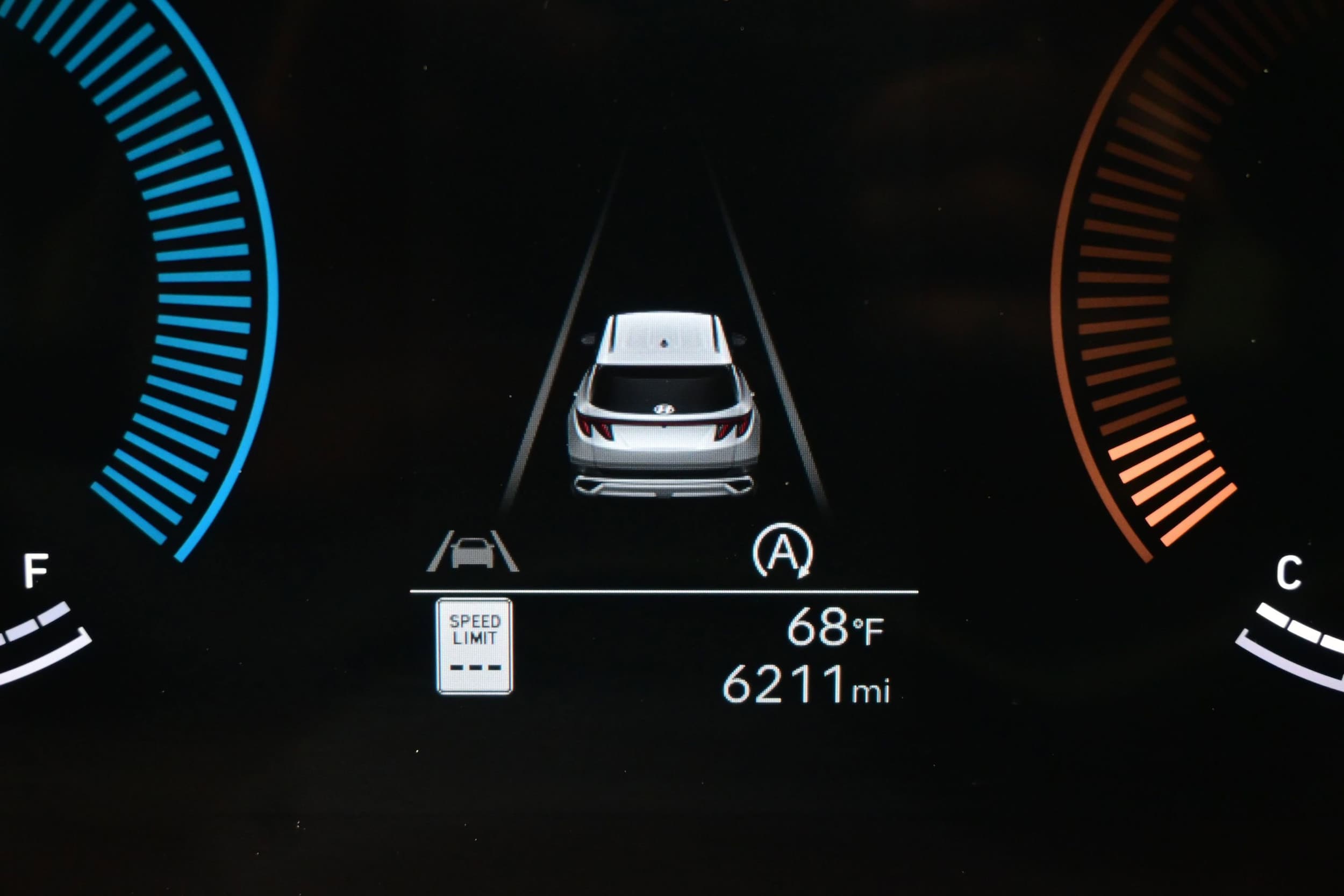 2026 Hyundai Tucson SEL - Photo 25