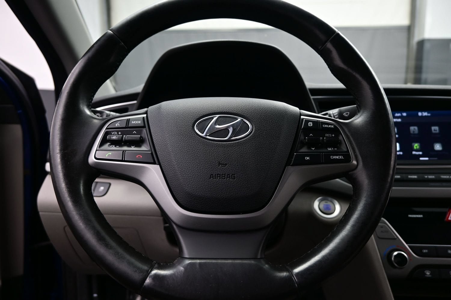2017 Hyundai Elantra Limited - Photo 21