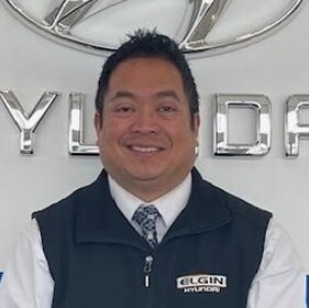 Staff member Alphonso J from ID_b0bd9129455c