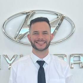 Staff member Wilbert G from ID_b0bd9129455c