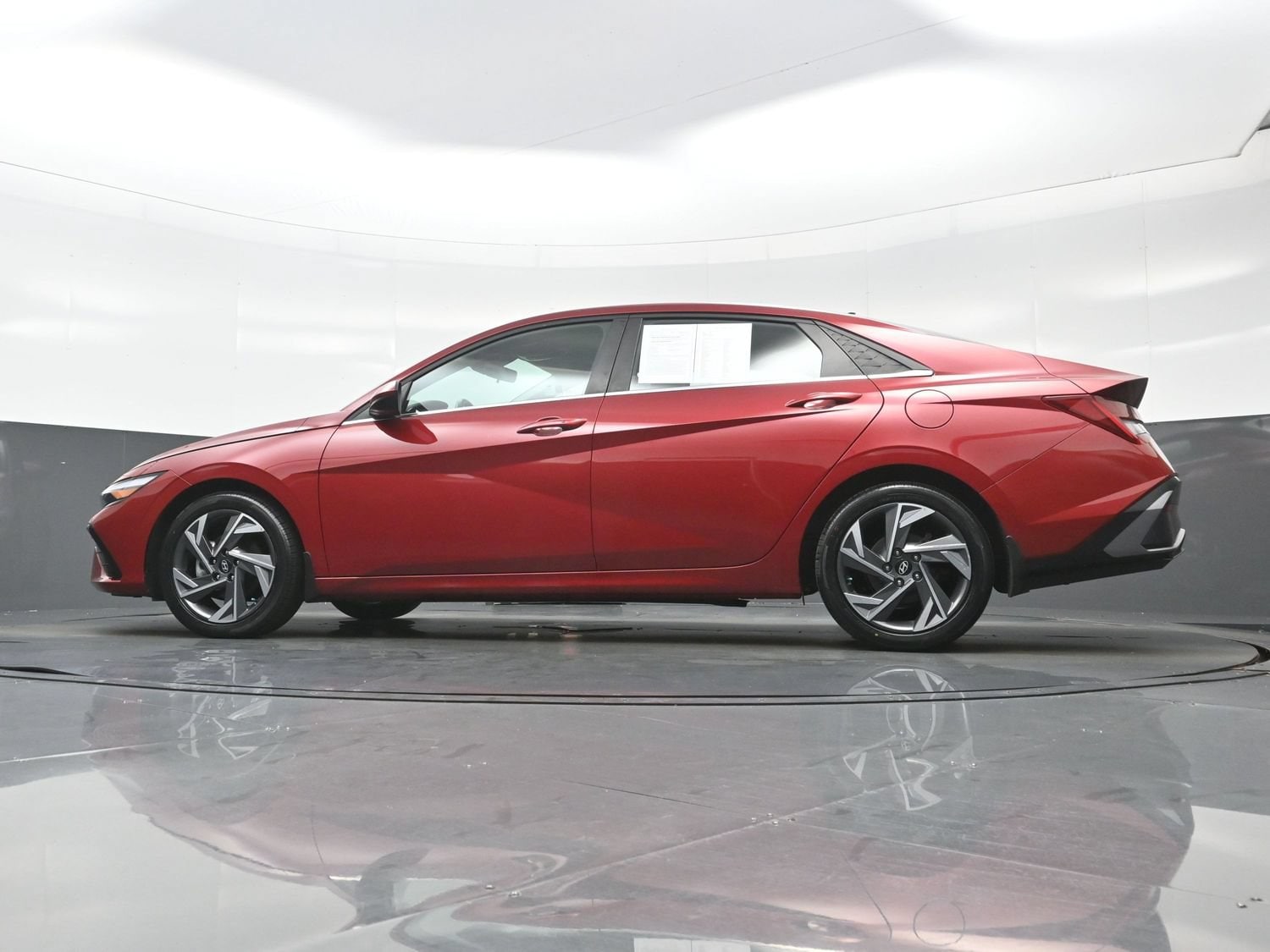 2024 Hyundai Elantra SEL - Photo 26