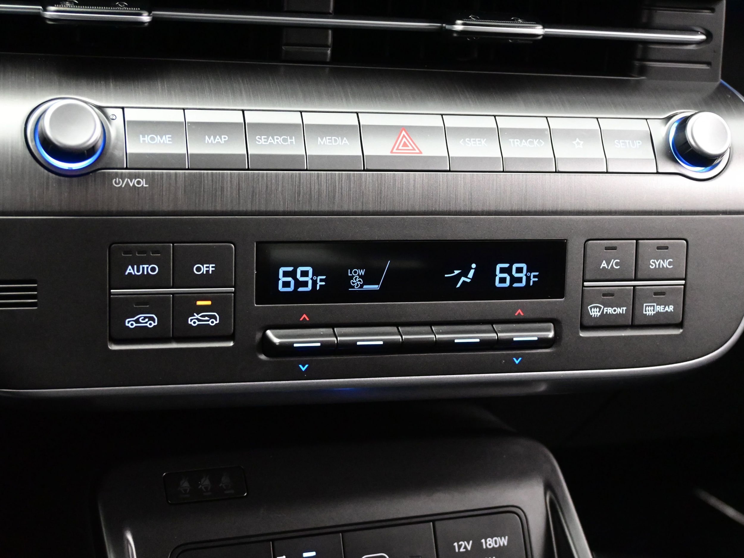2026 Hyundai Kona SEL Premium - Photo 19