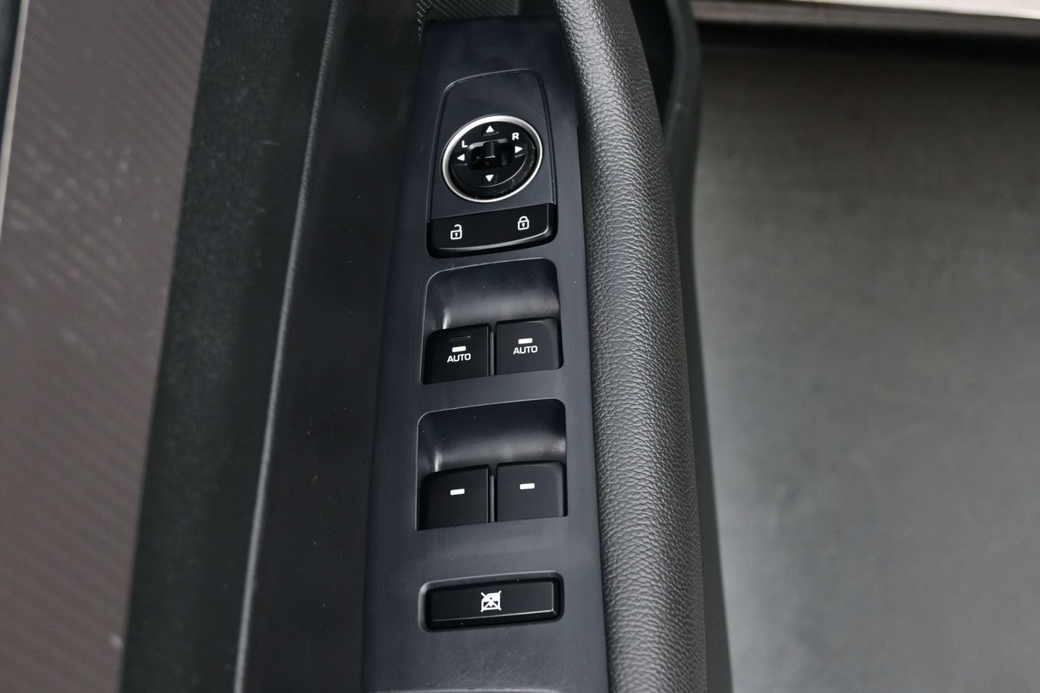 2018 Hyundai Sonata Limited - Photo 10