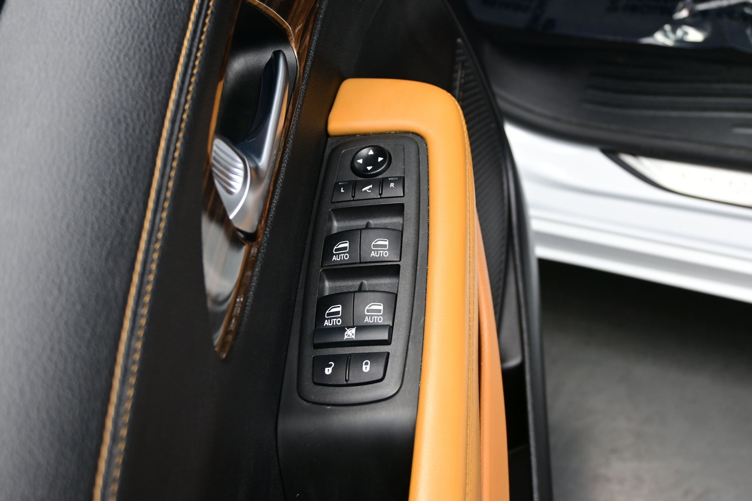 2022 Chrysler Pacifica Hybrid Pinnacle Hybrid - Photo 10