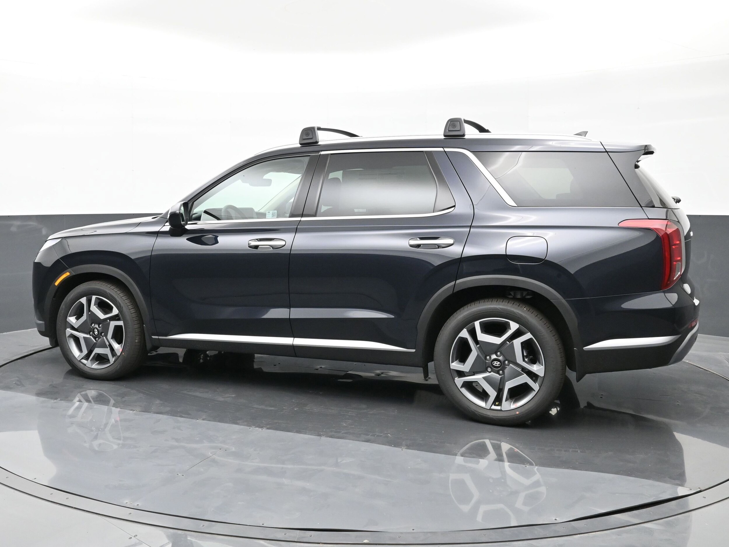 2025 Hyundai Palisade SEL photo 3