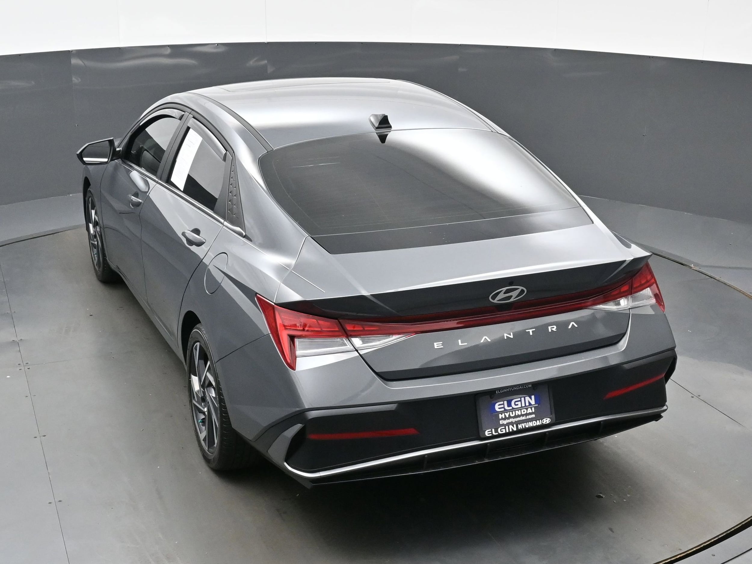 2024 Hyundai Elantra SEL - Photo 36