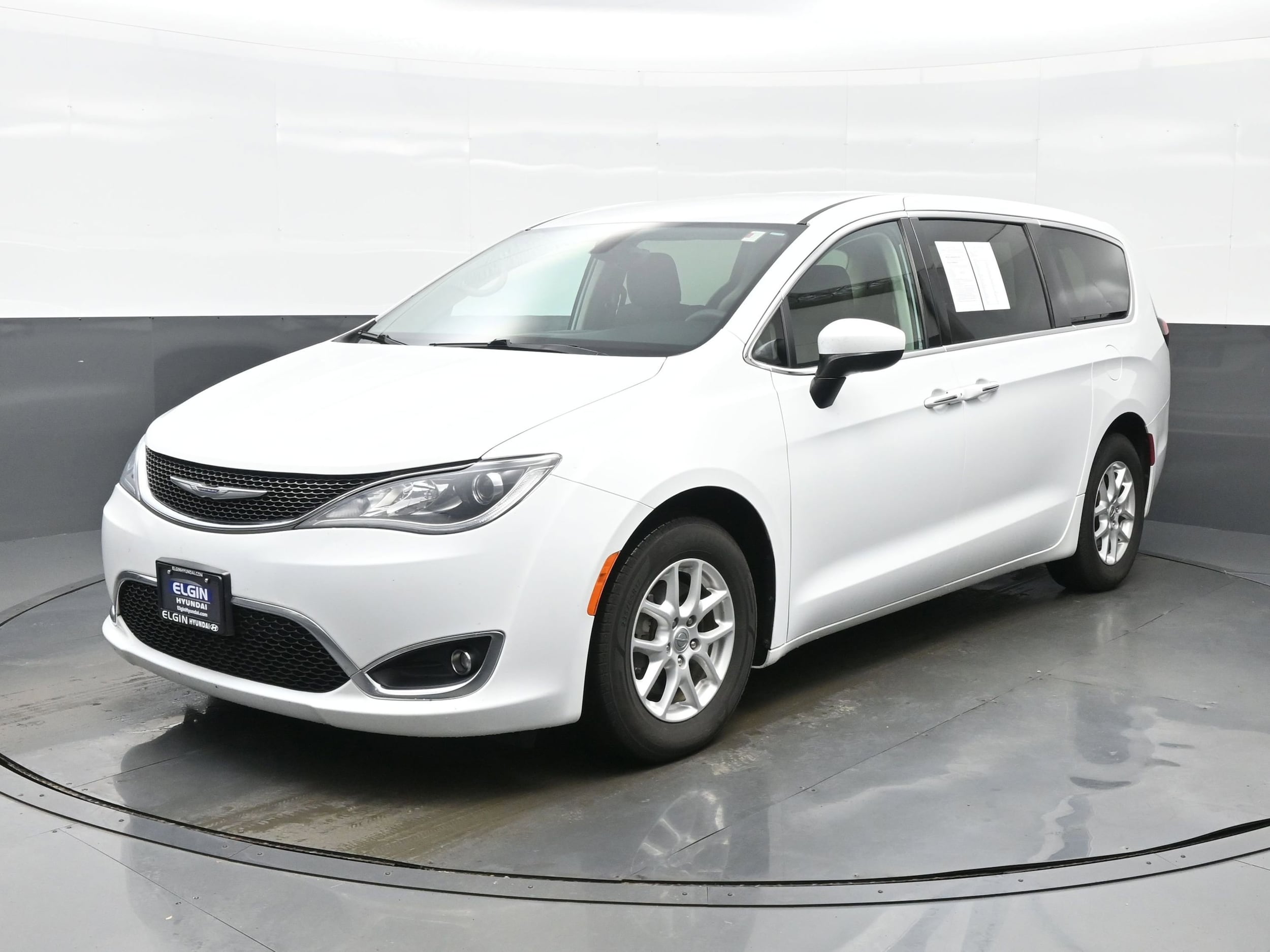 Used 2017 Chrysler Pacifica Touring Plus with VIN 2C4RC1BG0HR788455 for sale in Bartlett, IL