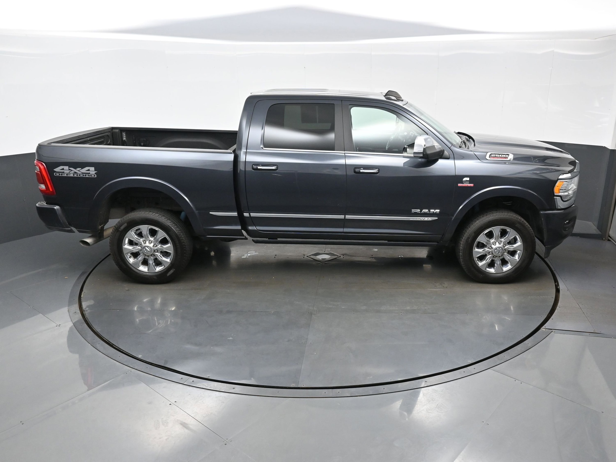 2019 RAM Ram 2500 Pickup Laramie Limited - Photo 38