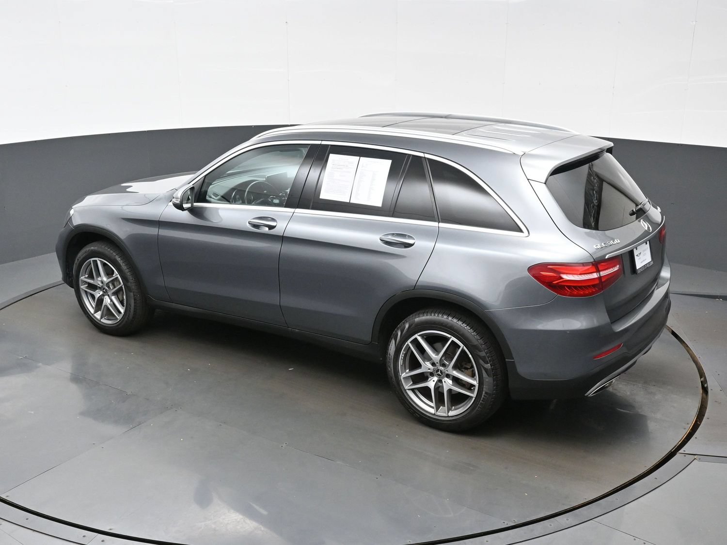 2019 Mercedes-Benz GLC GLC300 - Photo 37