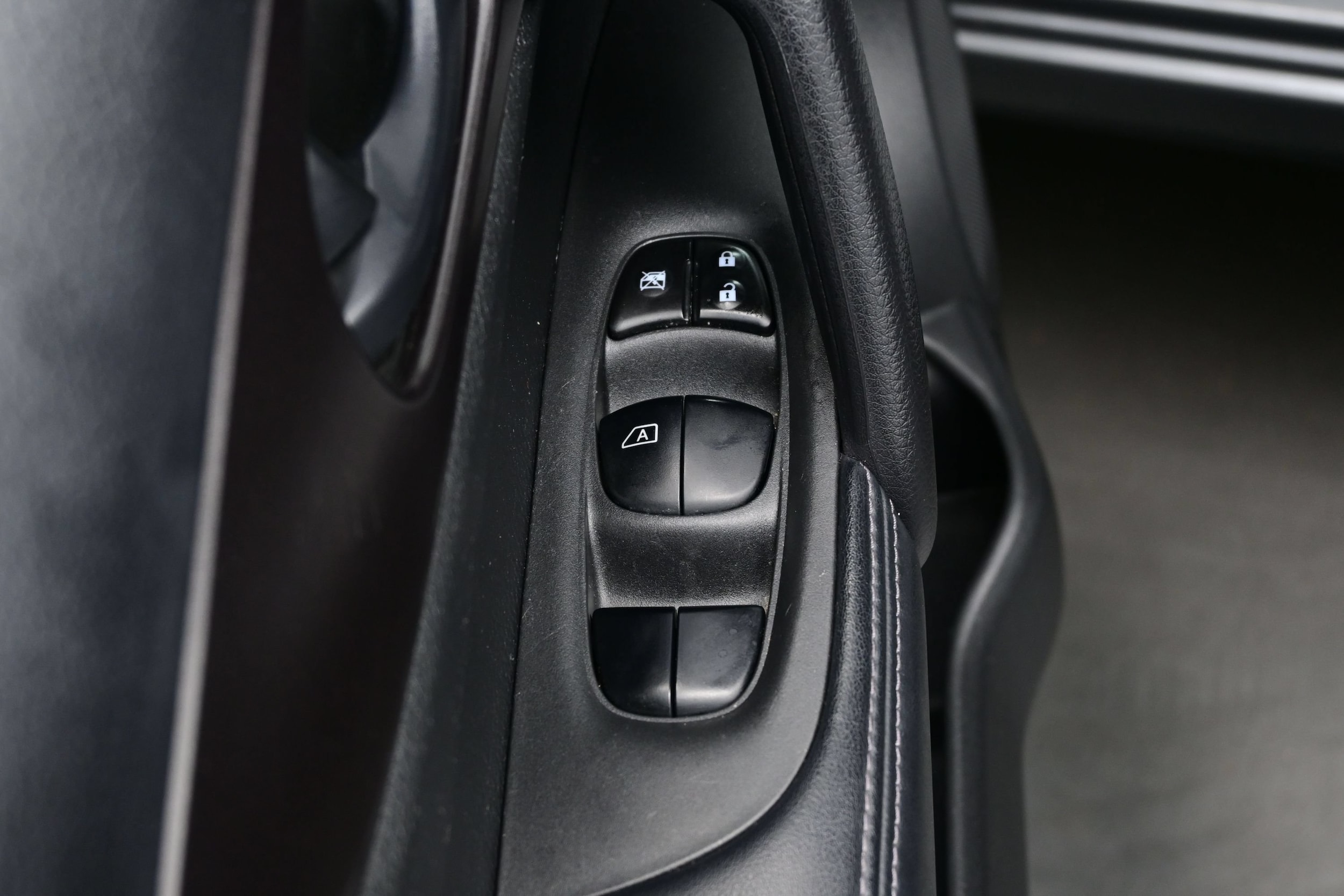 2018 Nissan Rogue Sport S - Photo 10