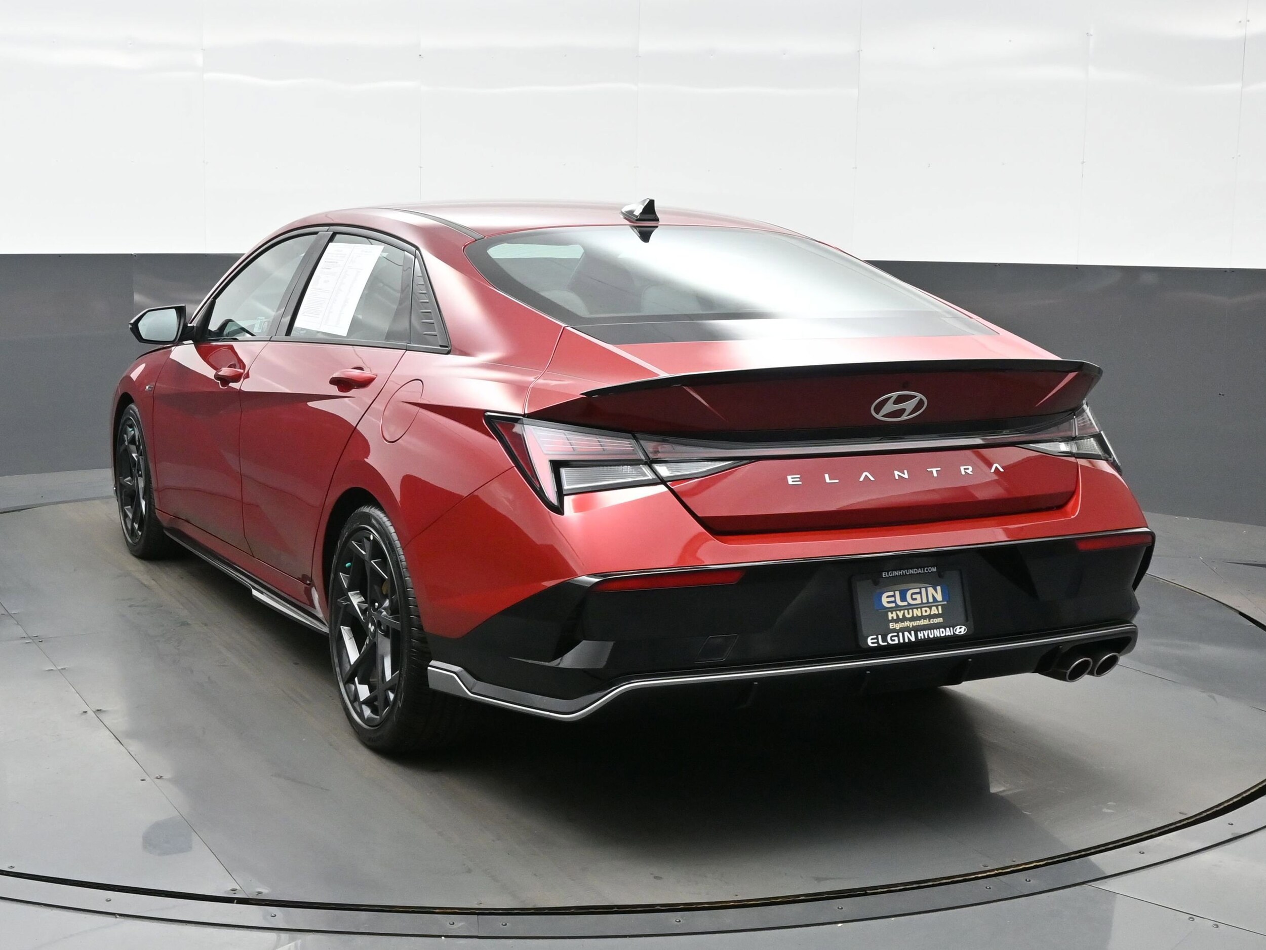 2025 Hyundai Elantra N Line photo 4