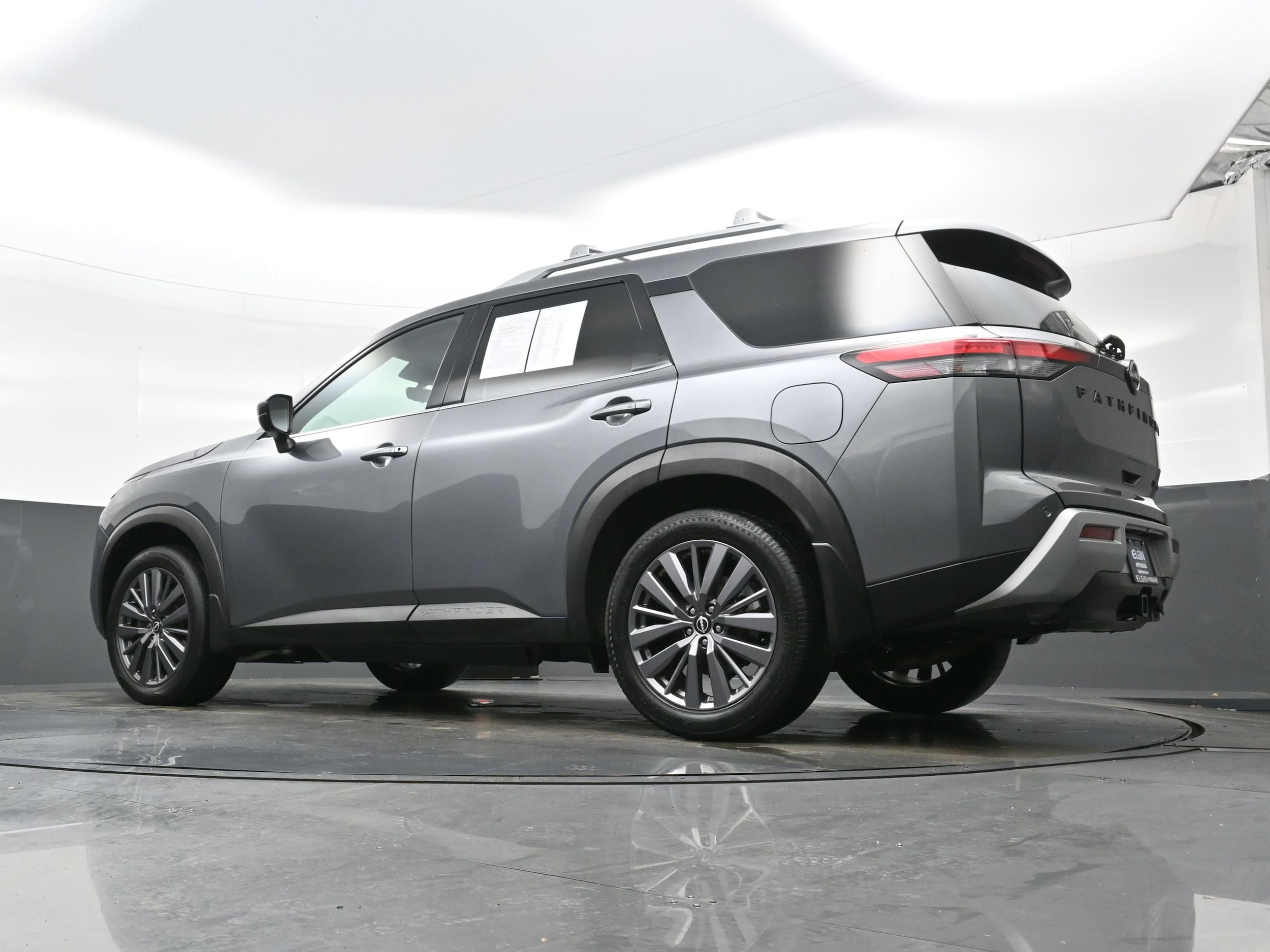 2023 Nissan Pathfinder SL - Photo 31